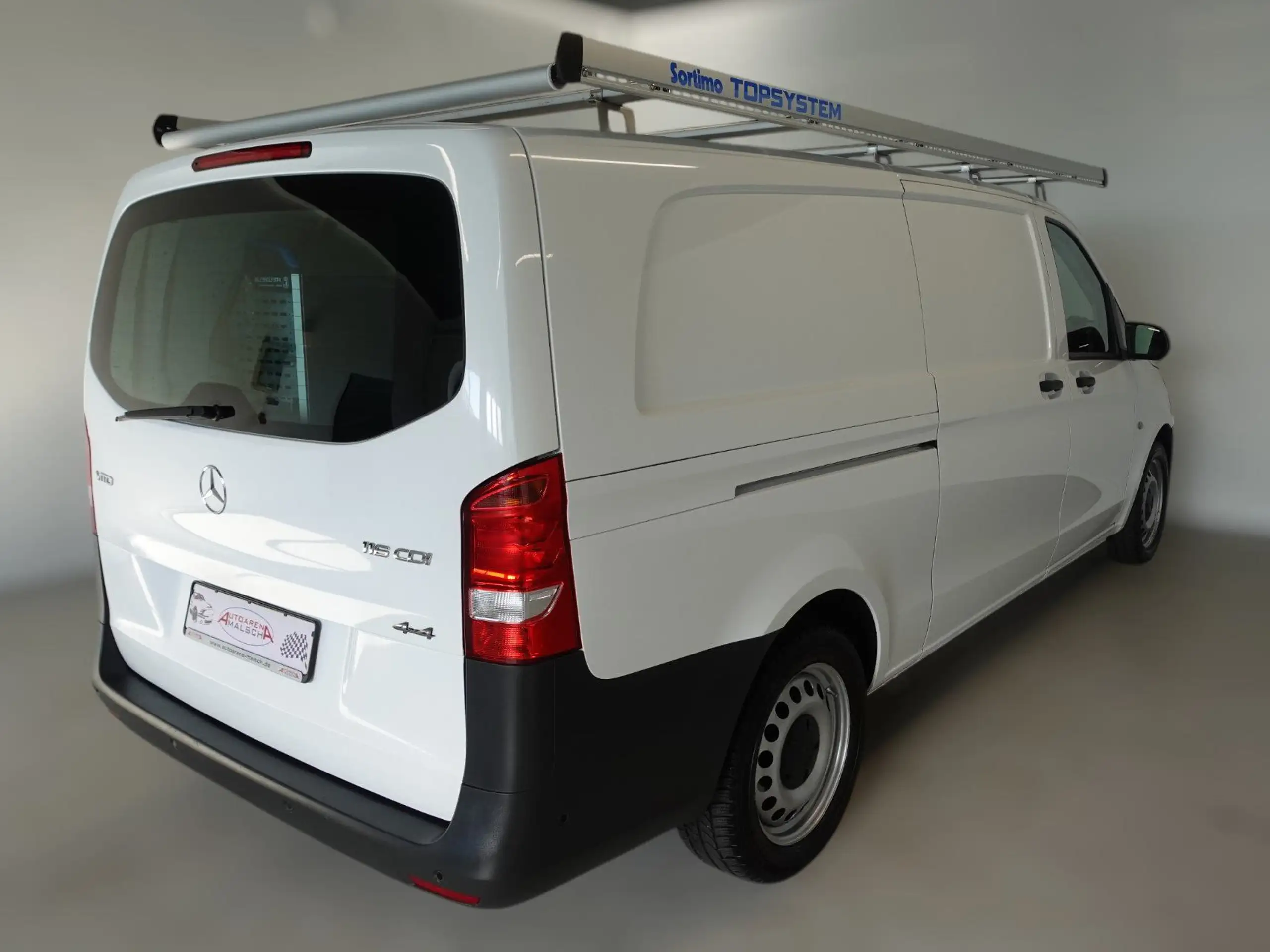 Mercedes-Benz - Vito