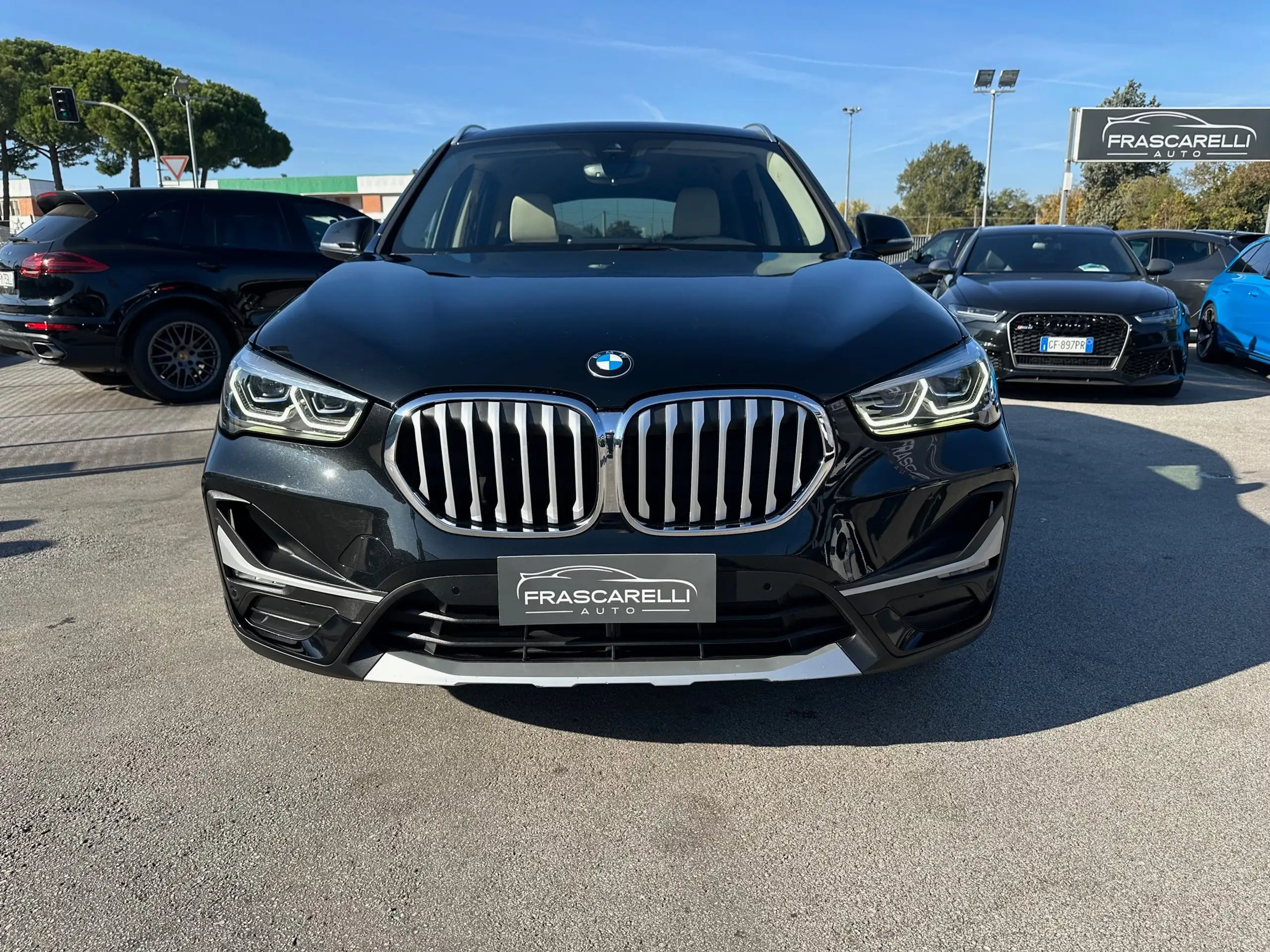 BMW - X1