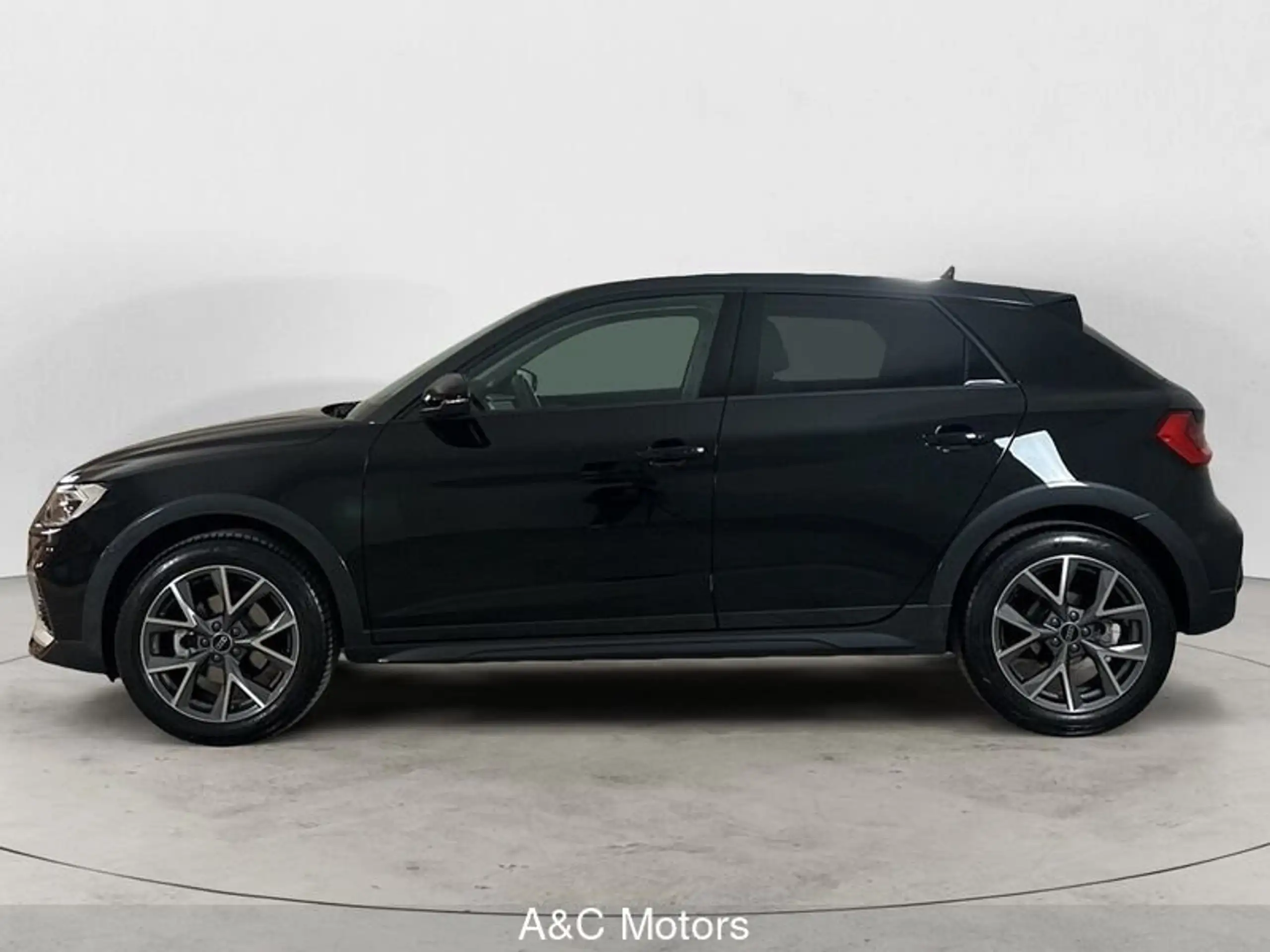 Audi - A1