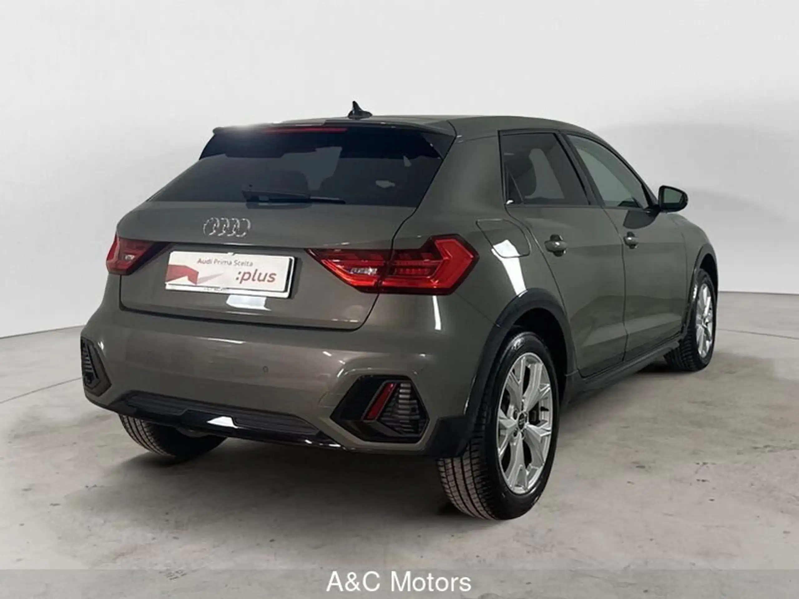 Audi - A1