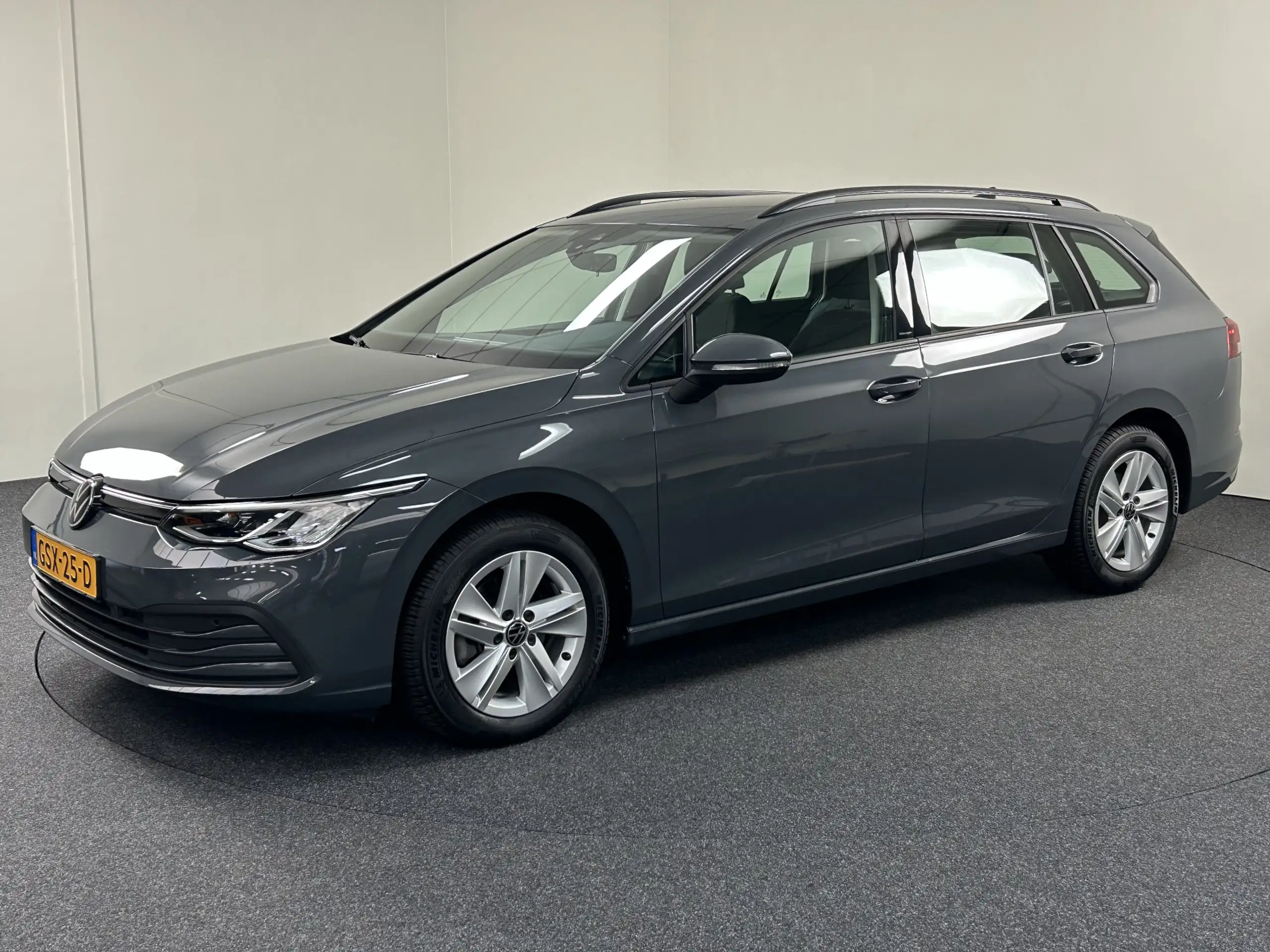 Volkswagen - Golf Variant