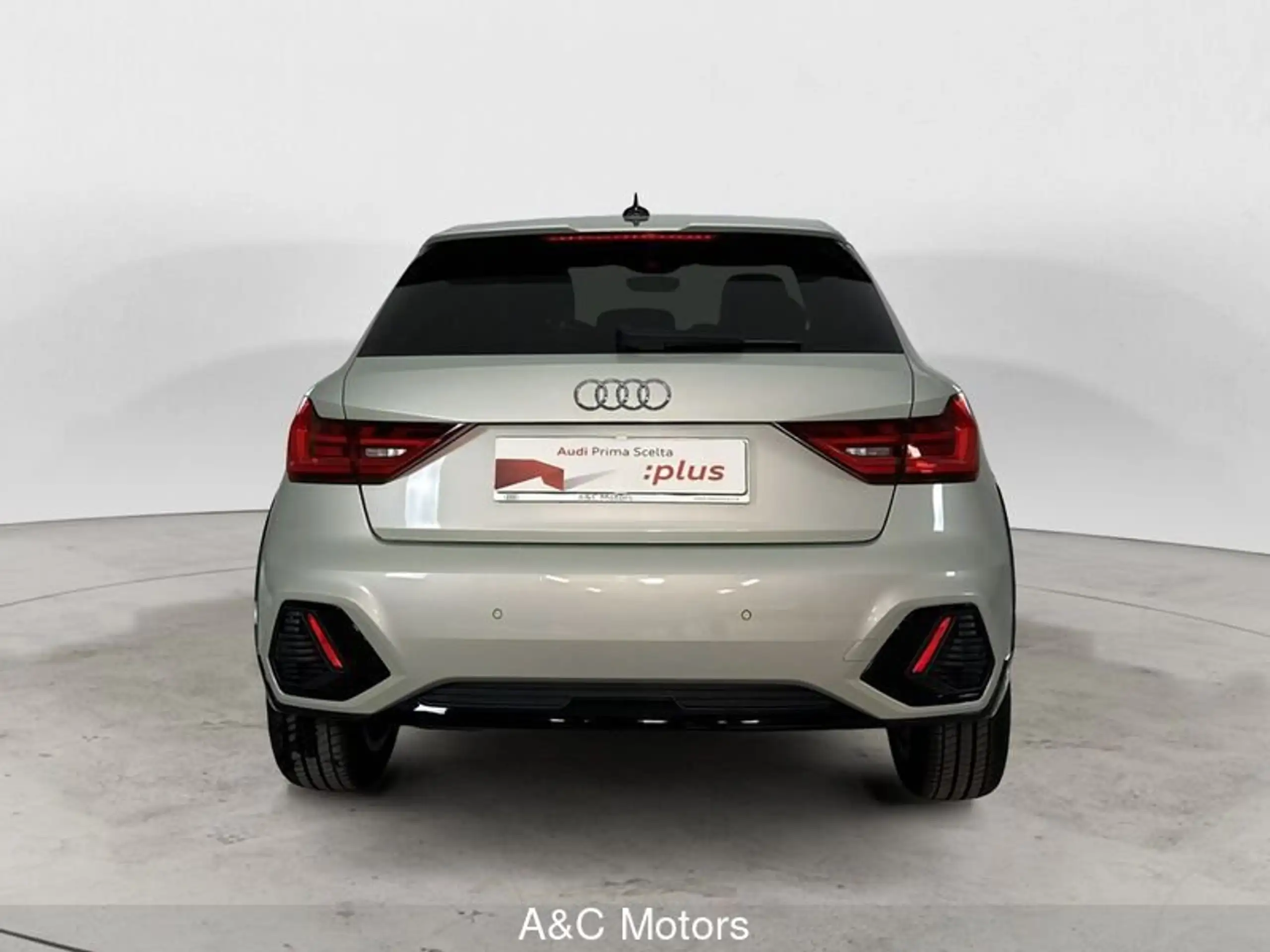 Audi - A1