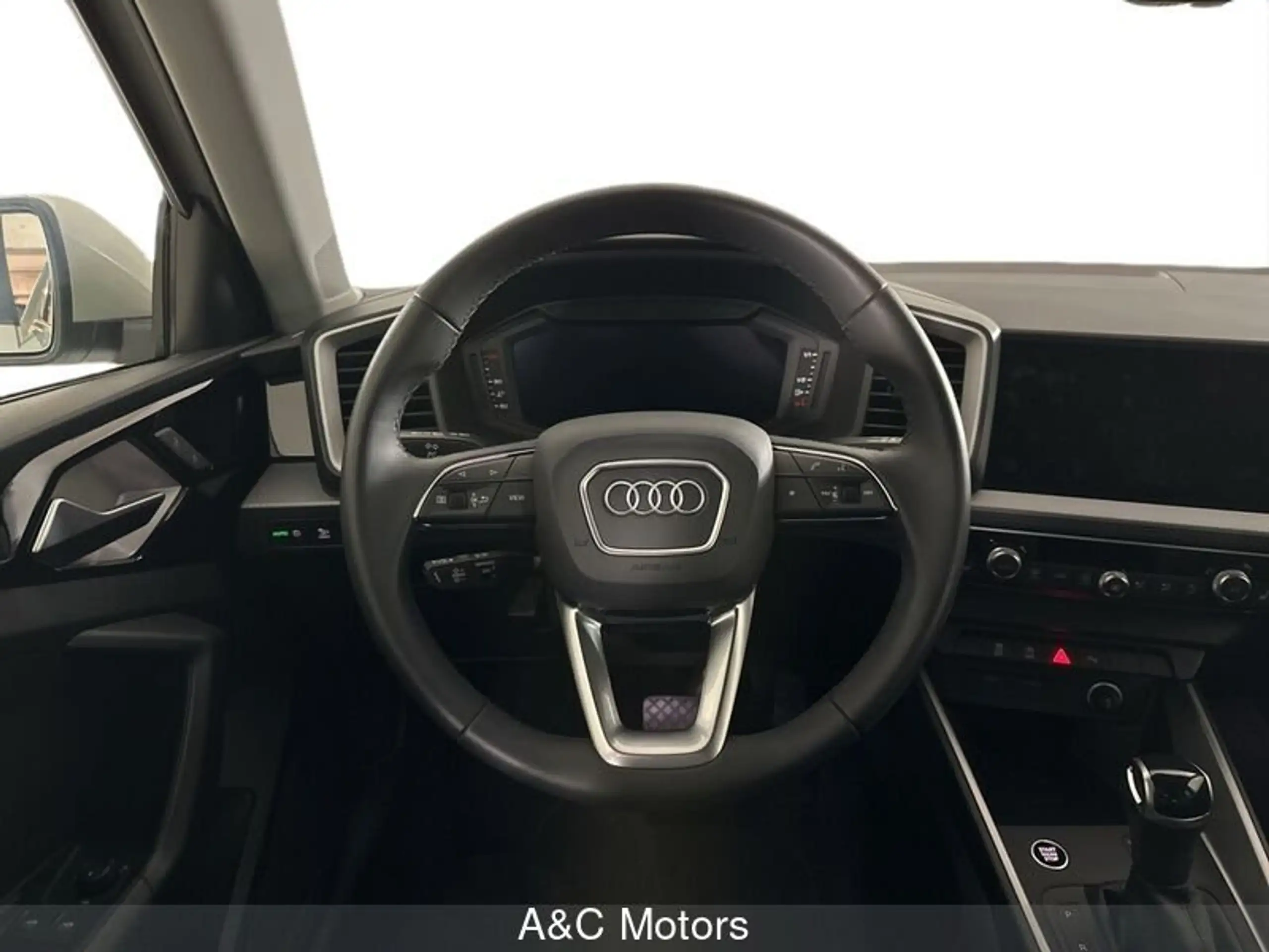 Audi - A1