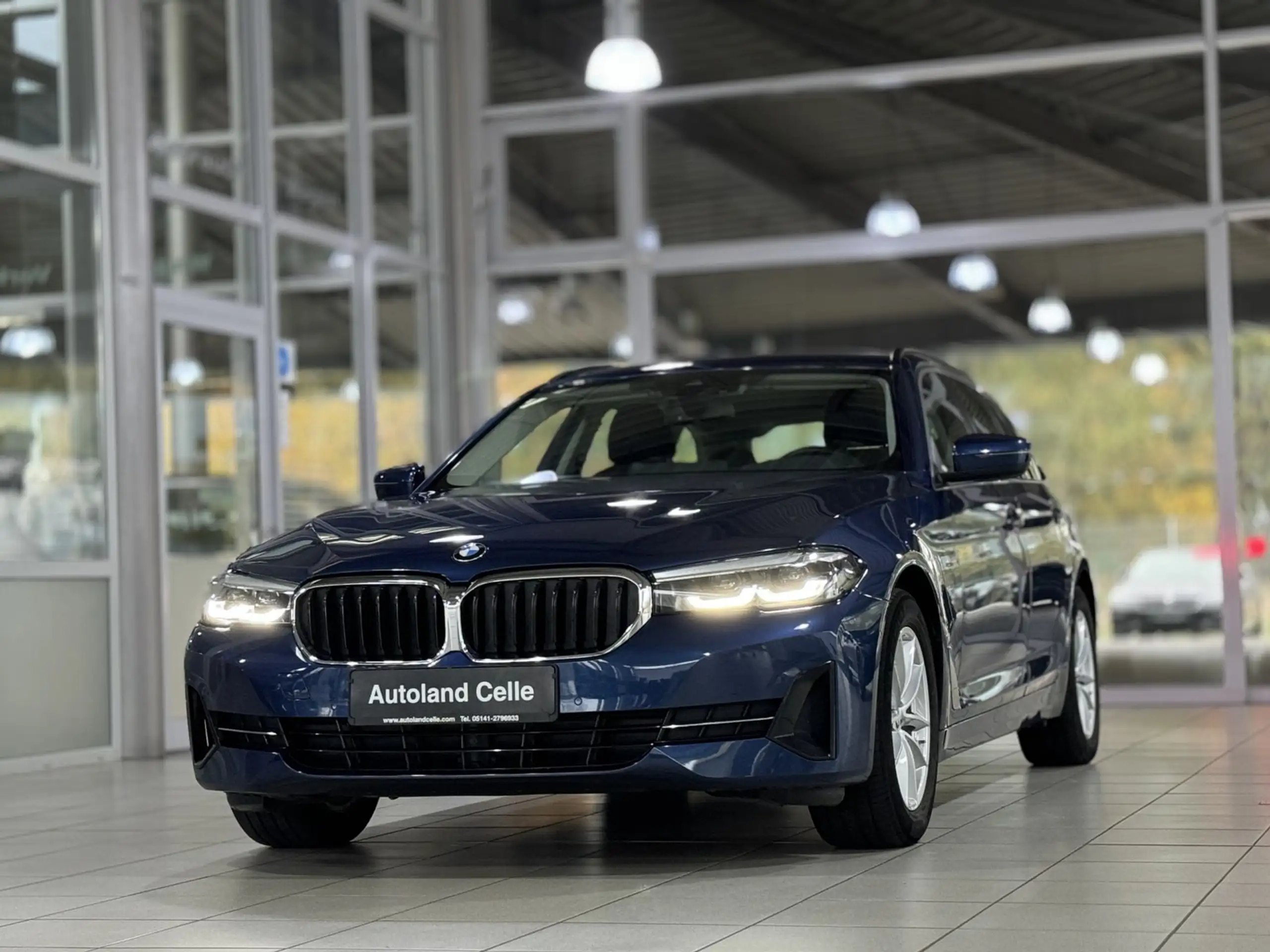 BMW - 520