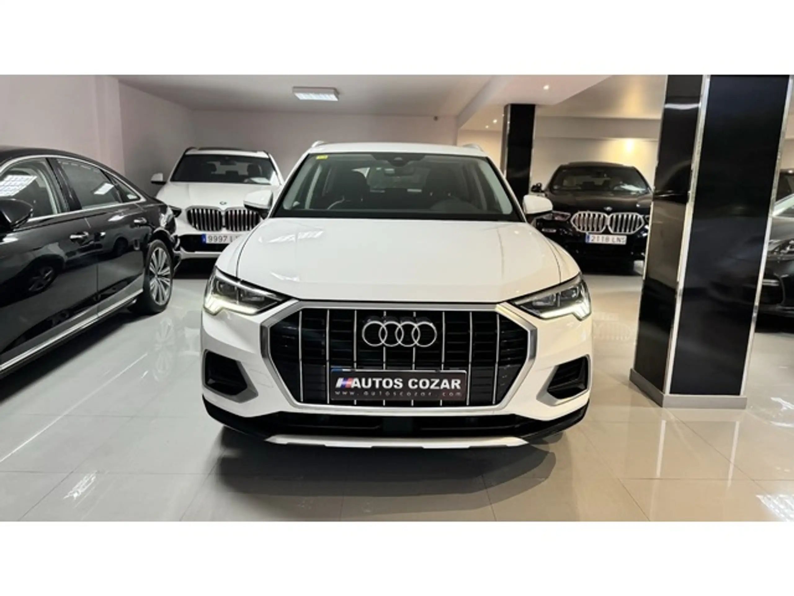 Audi - Q3