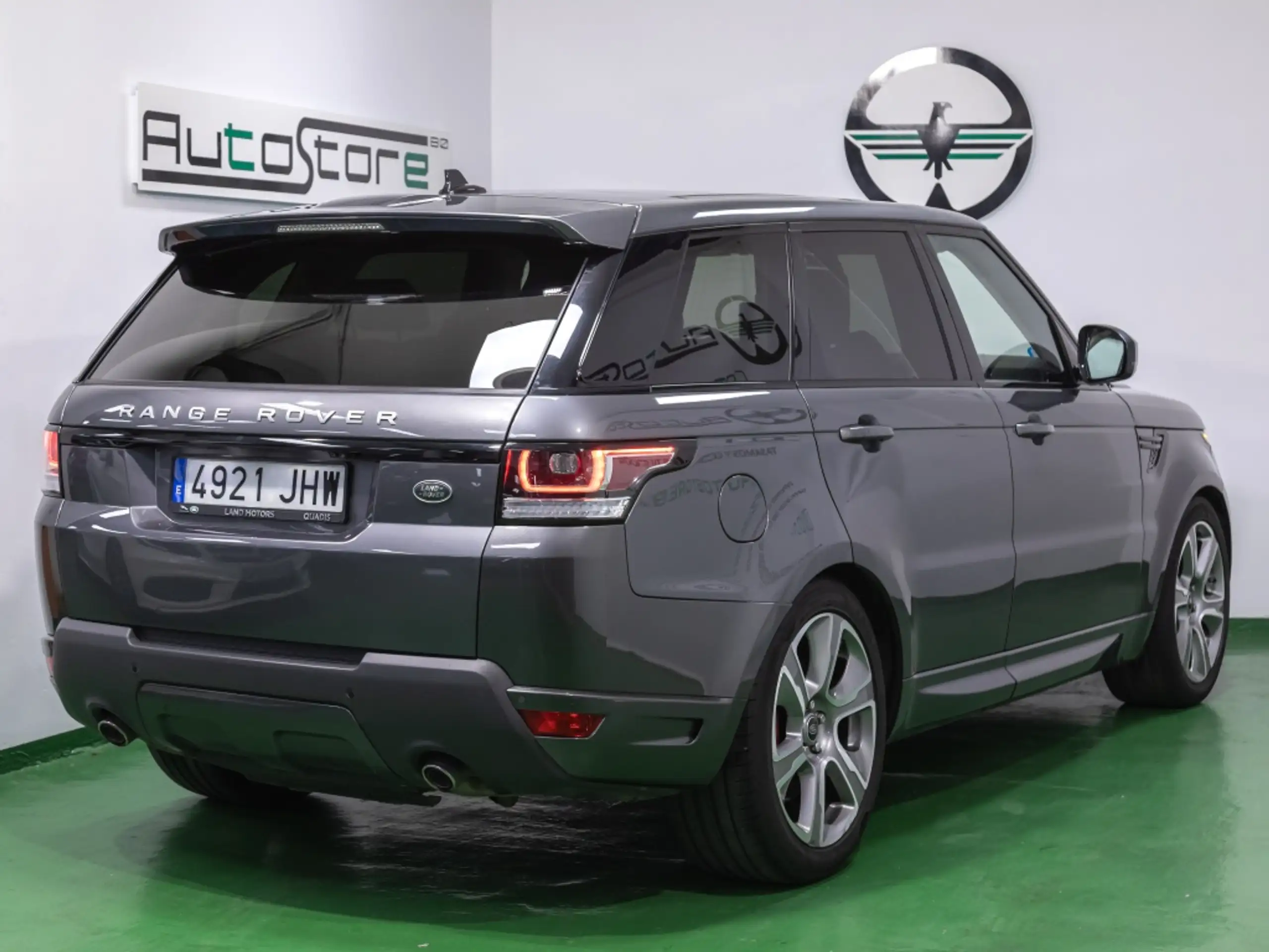 Land Rover - Range Rover Sport