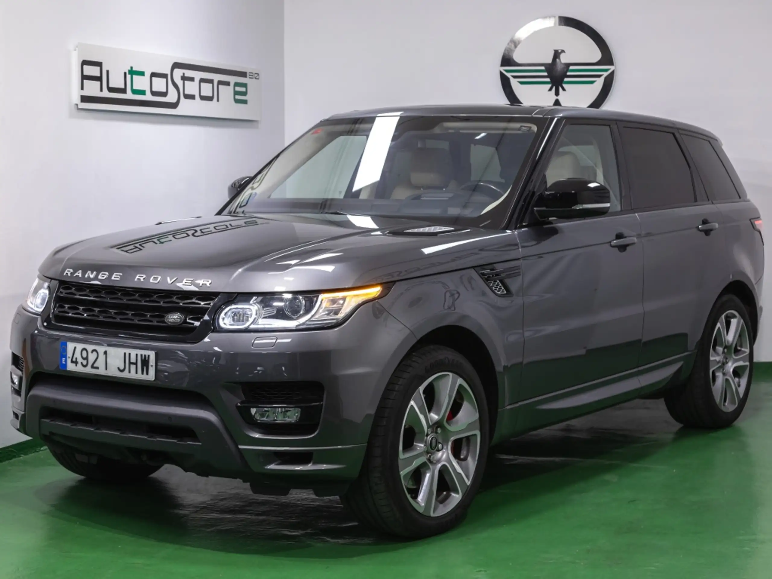 Land Rover - Range Rover Sport