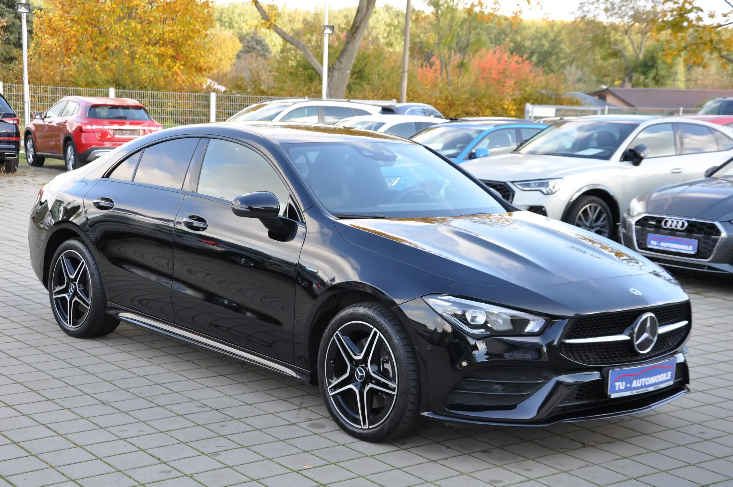 Mercedes-Benz - CLA 250