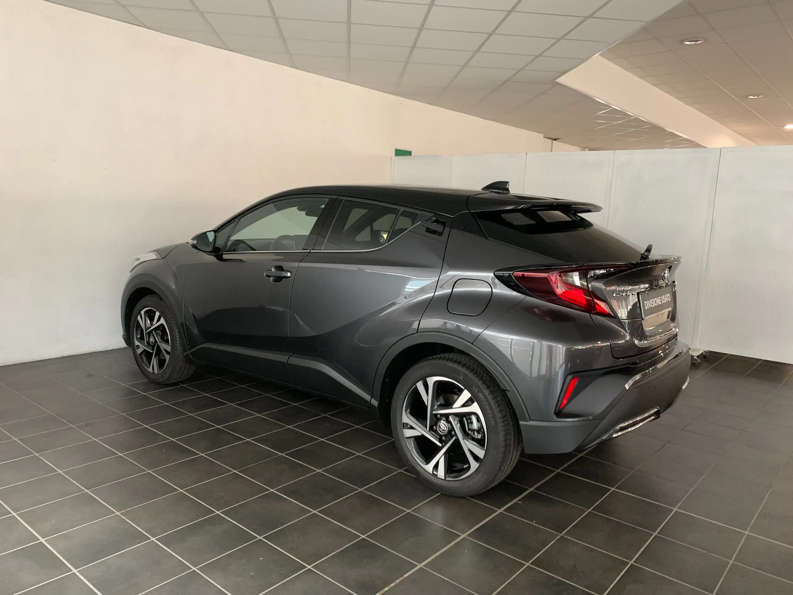 Toyota - C-HR