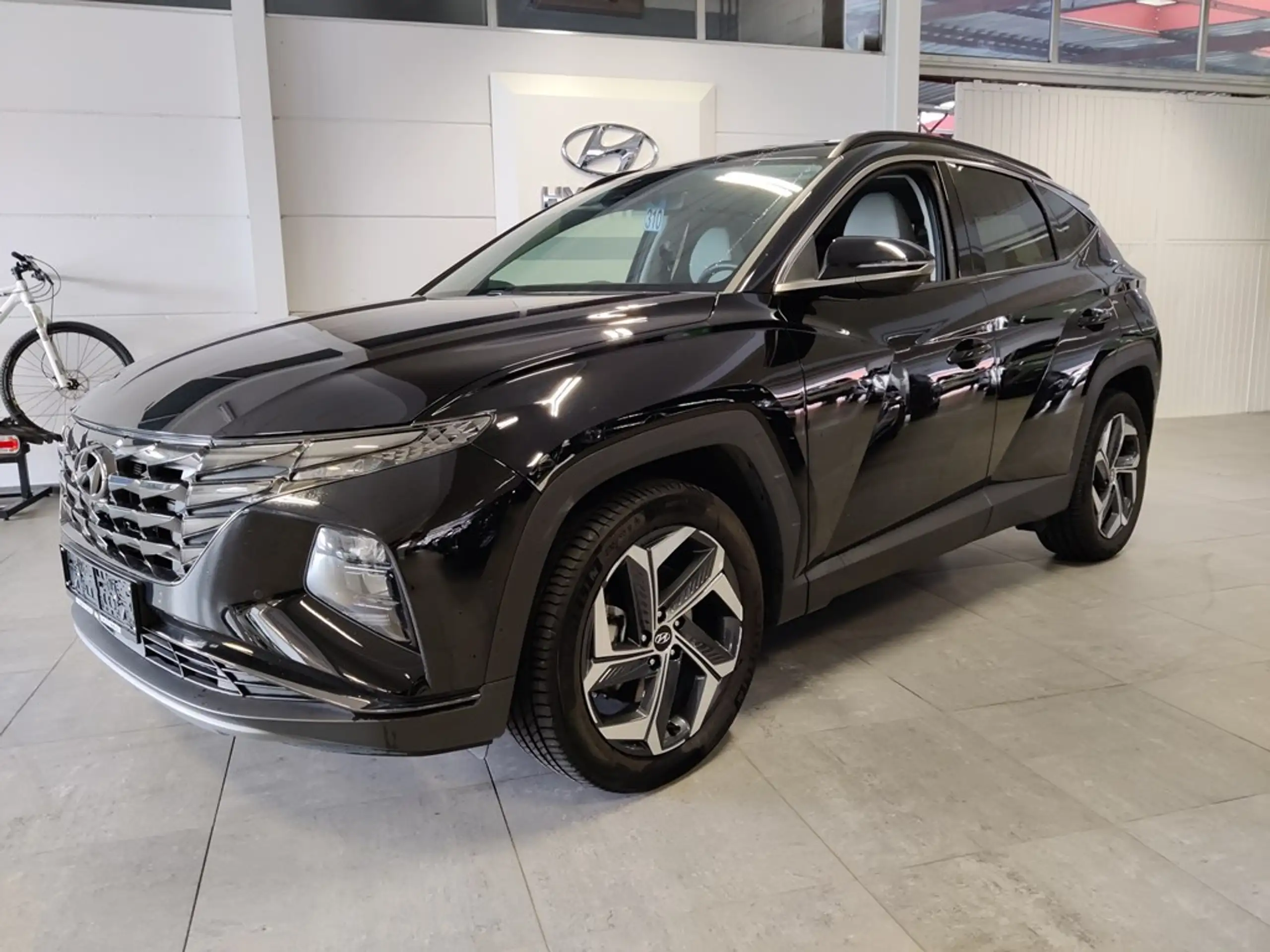 Hyundai - TUCSON