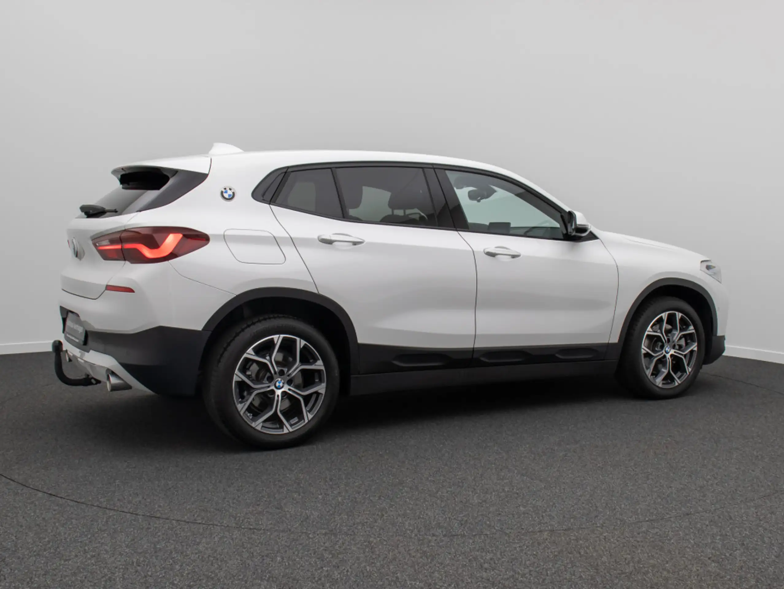 BMW - X2