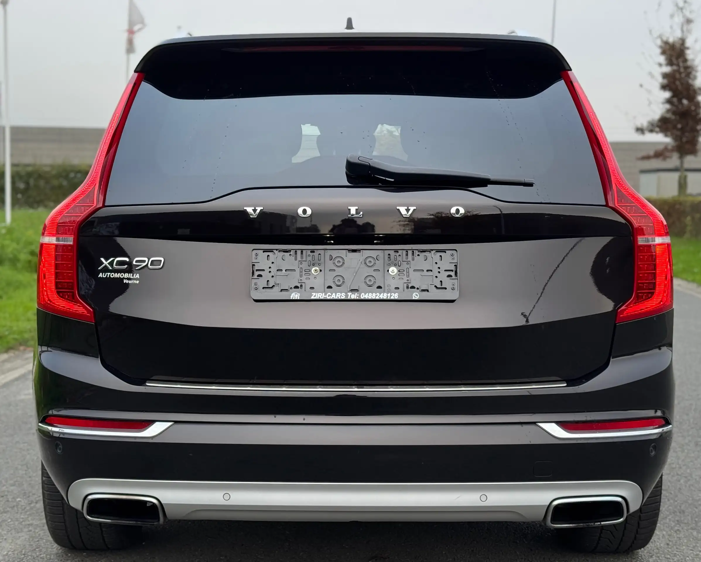 Volvo - XC90