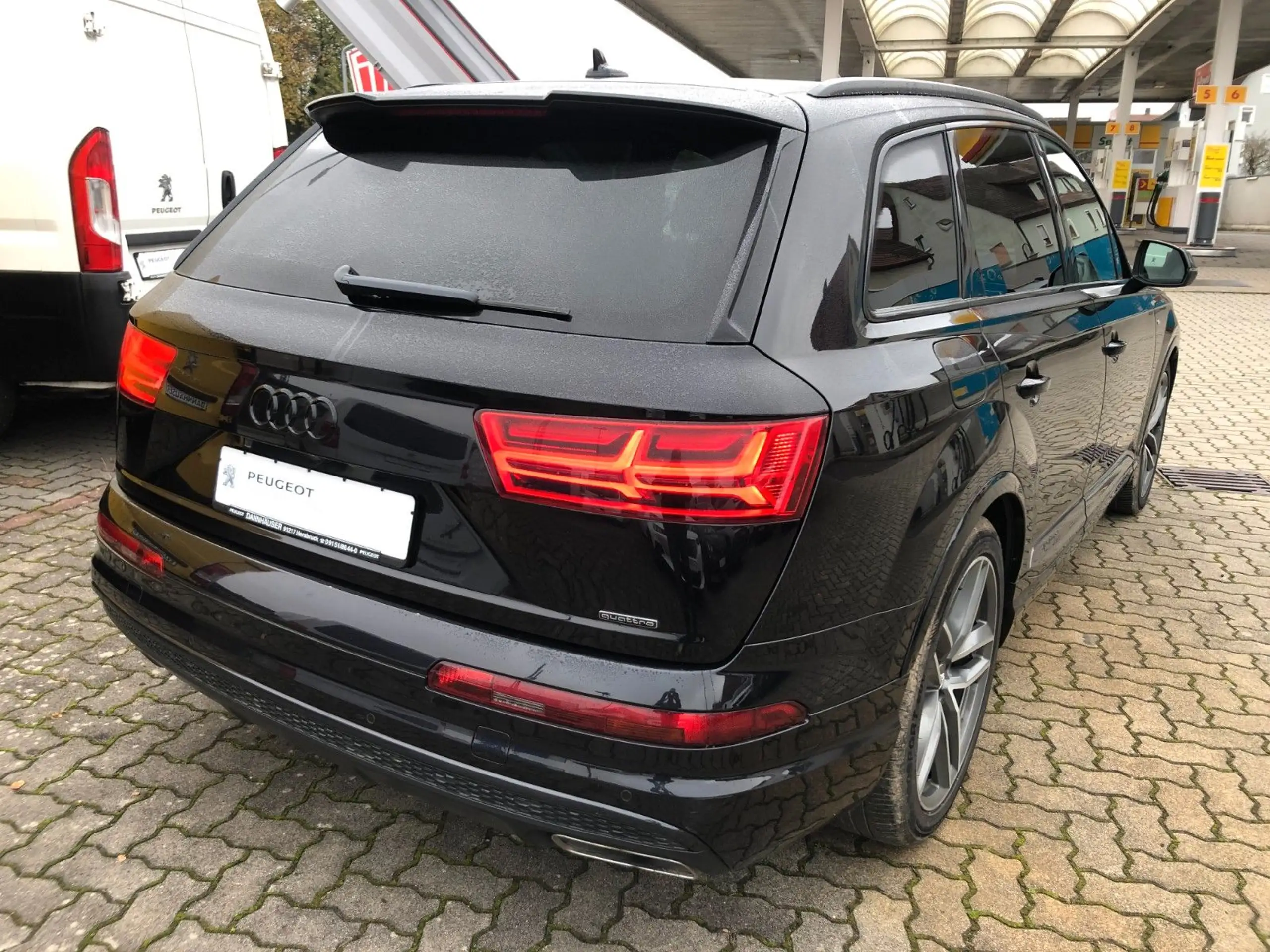 Audi - Q7