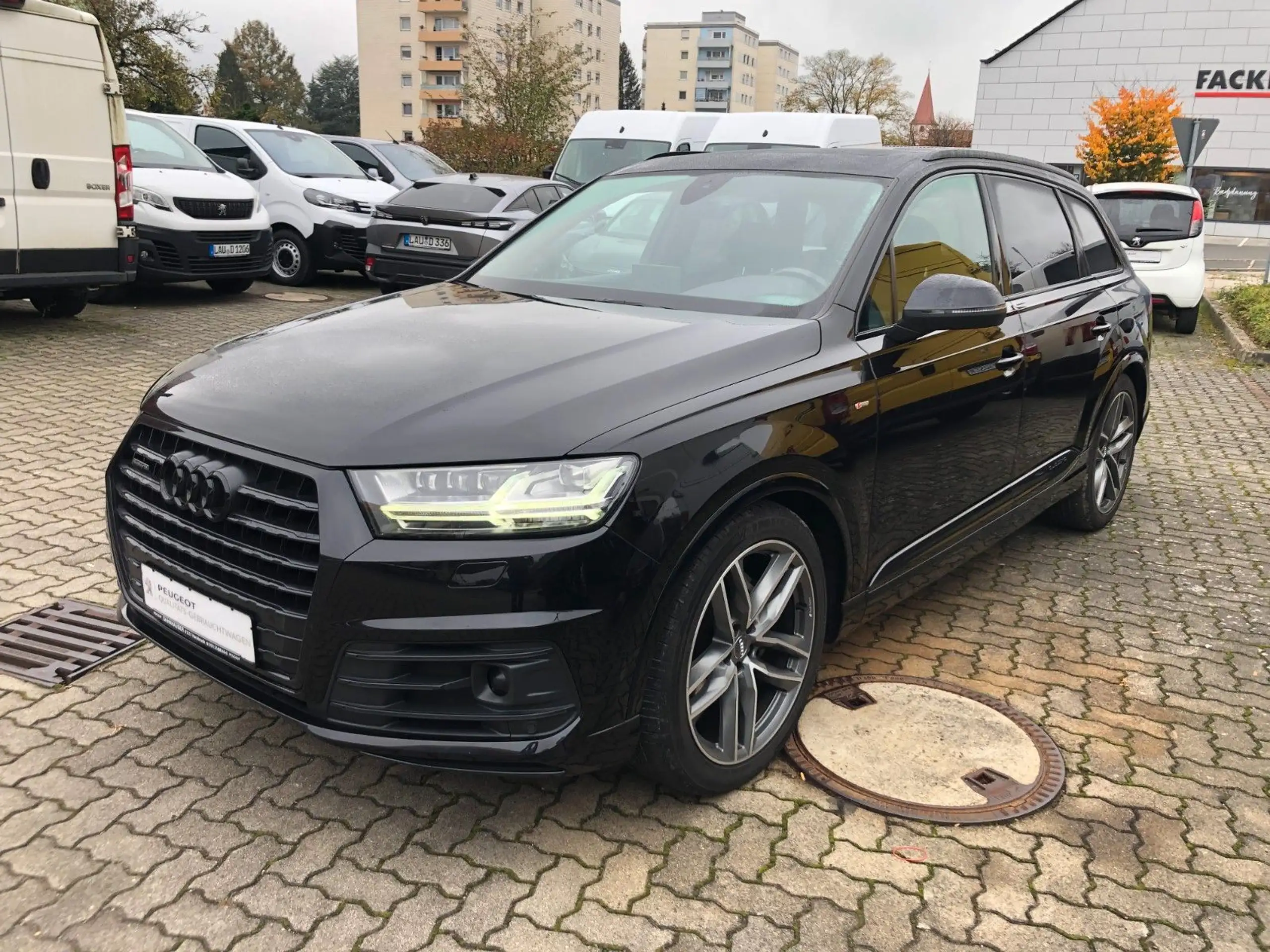 Audi - Q7