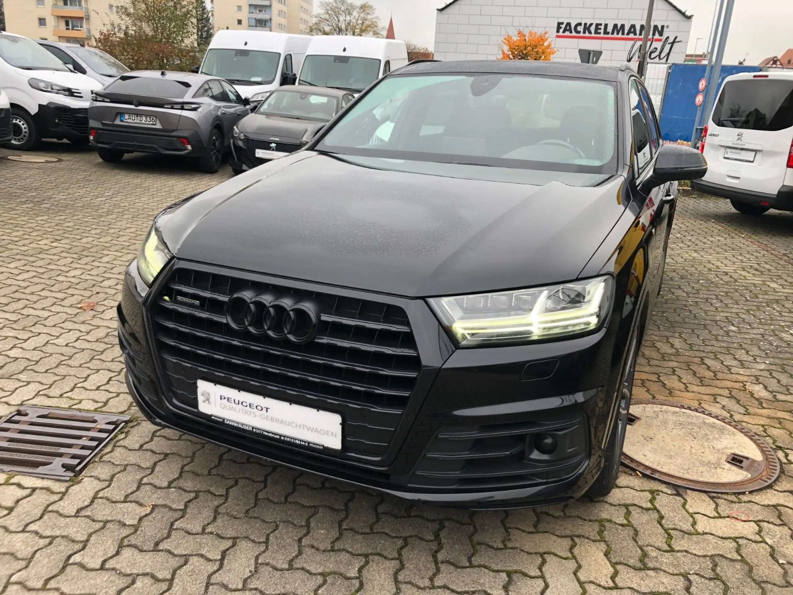 Audi - Q7