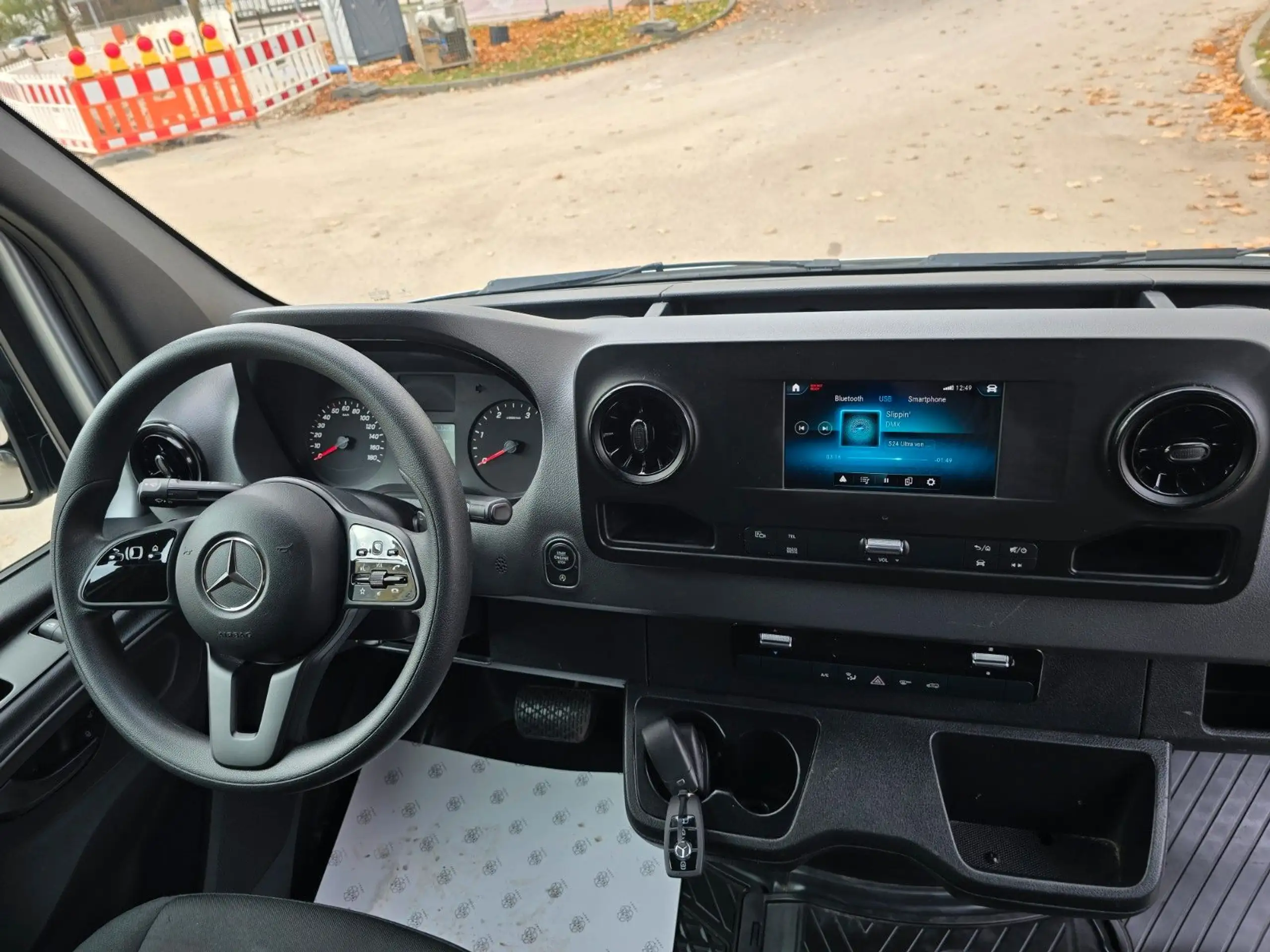 Mercedes-Benz - Sprinter