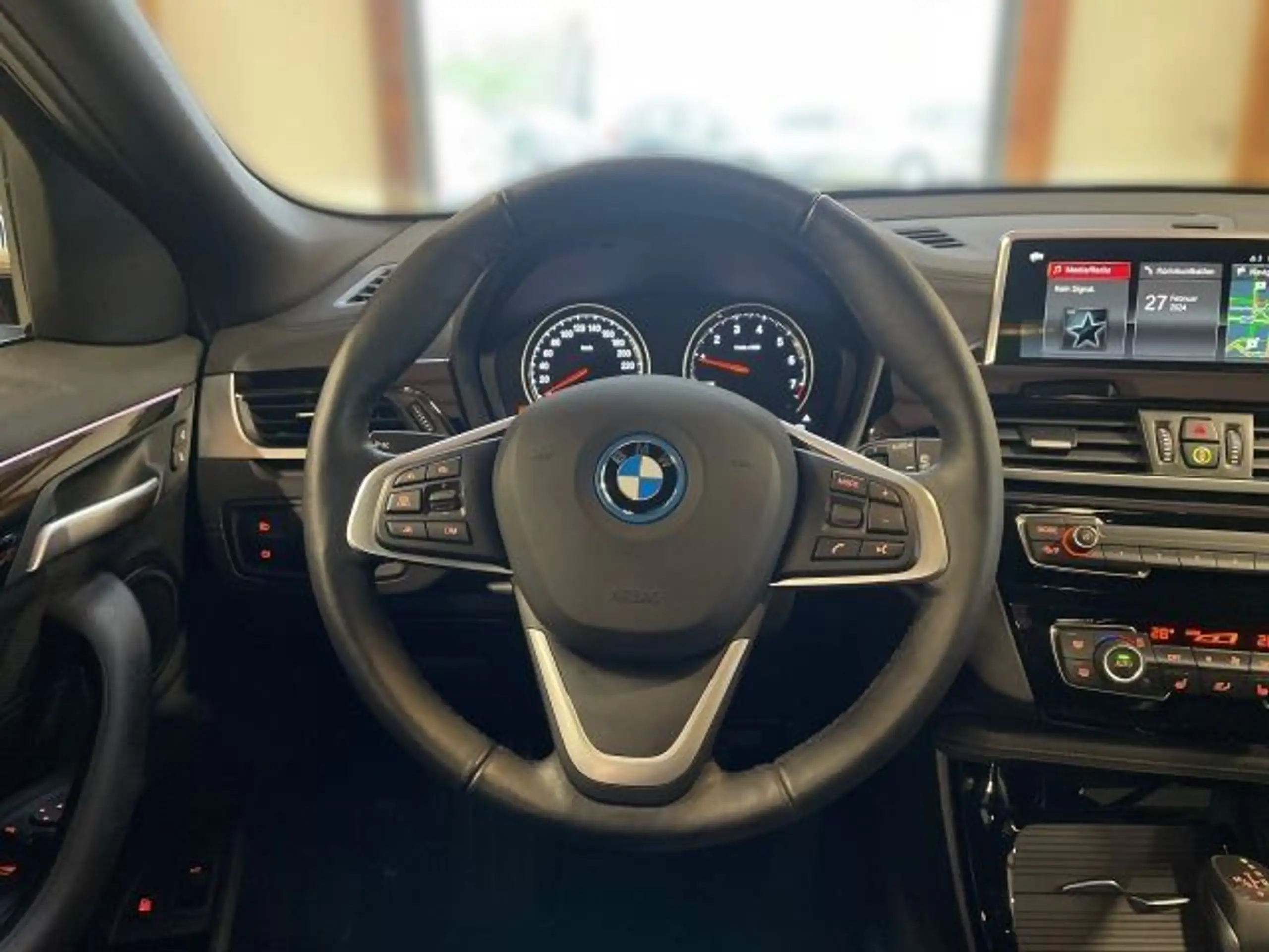 BMW - X2