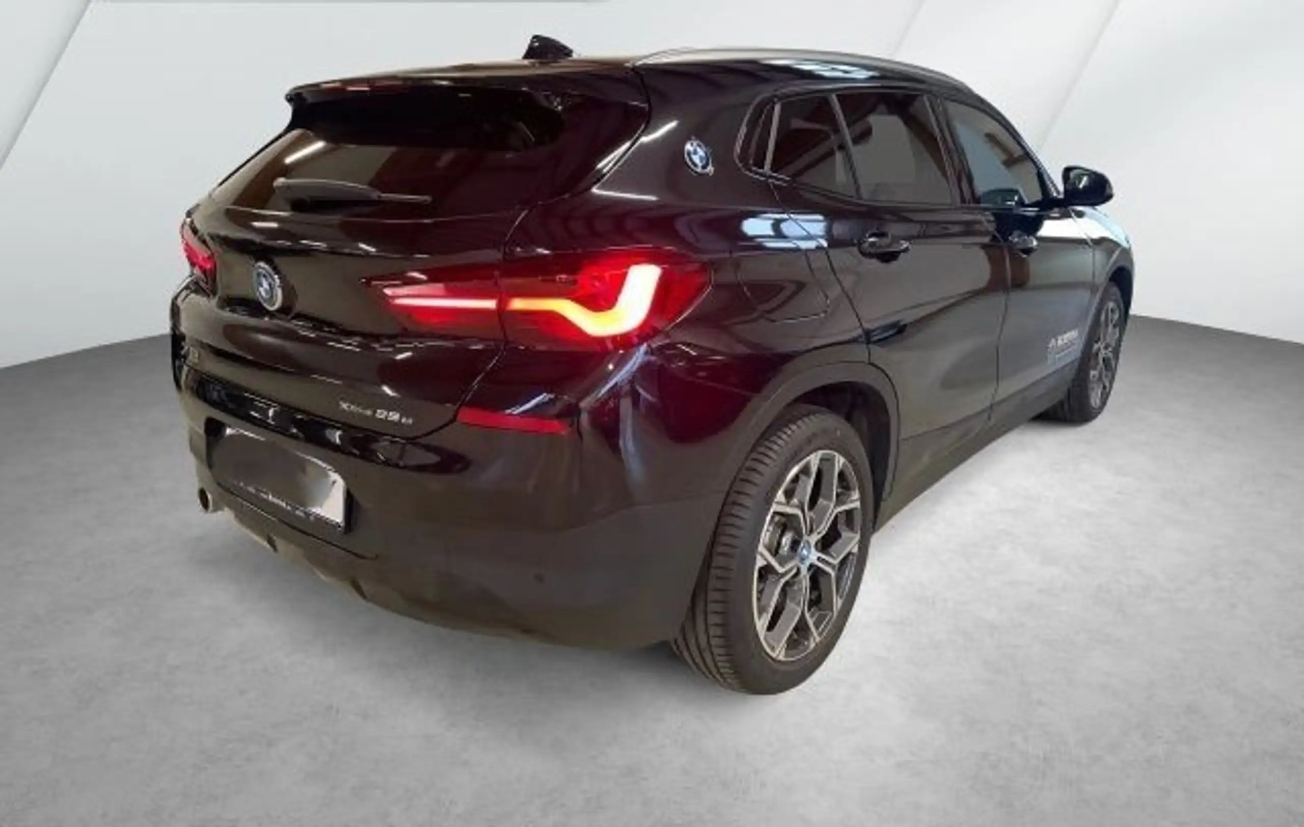 BMW - X2