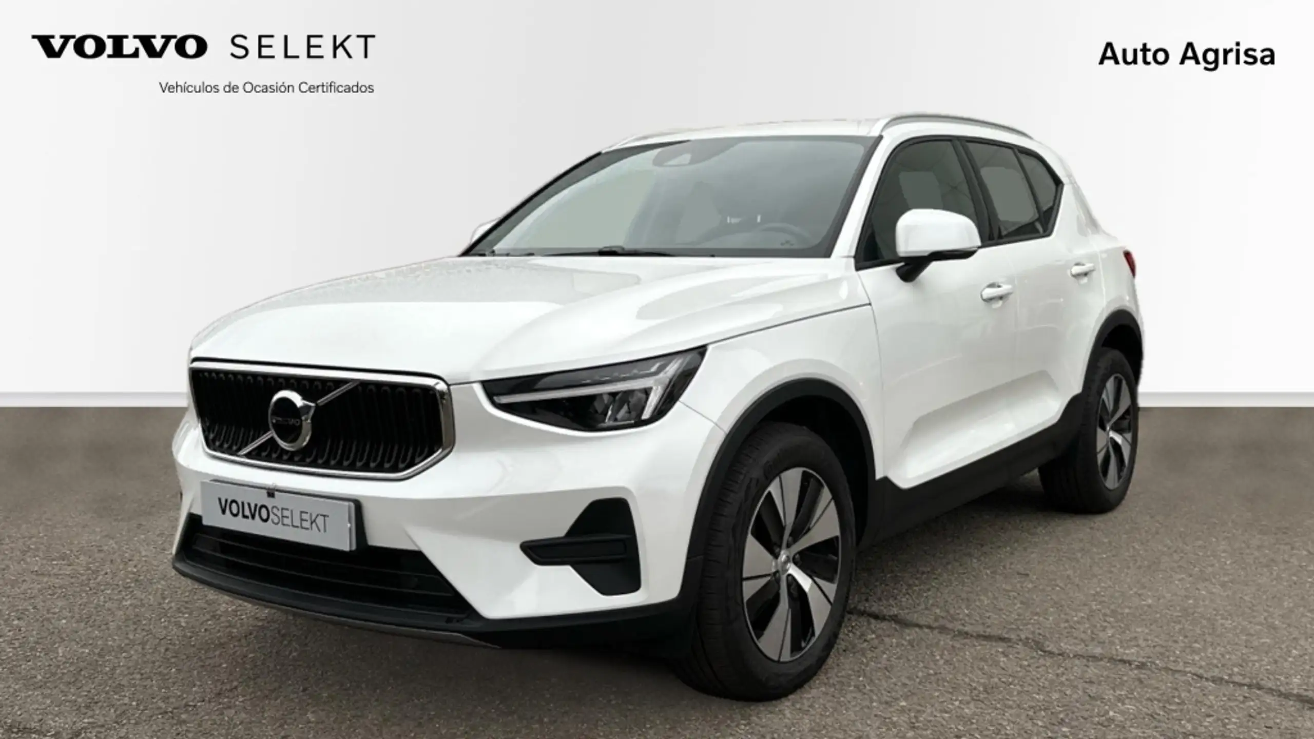 Volvo XC40 2023