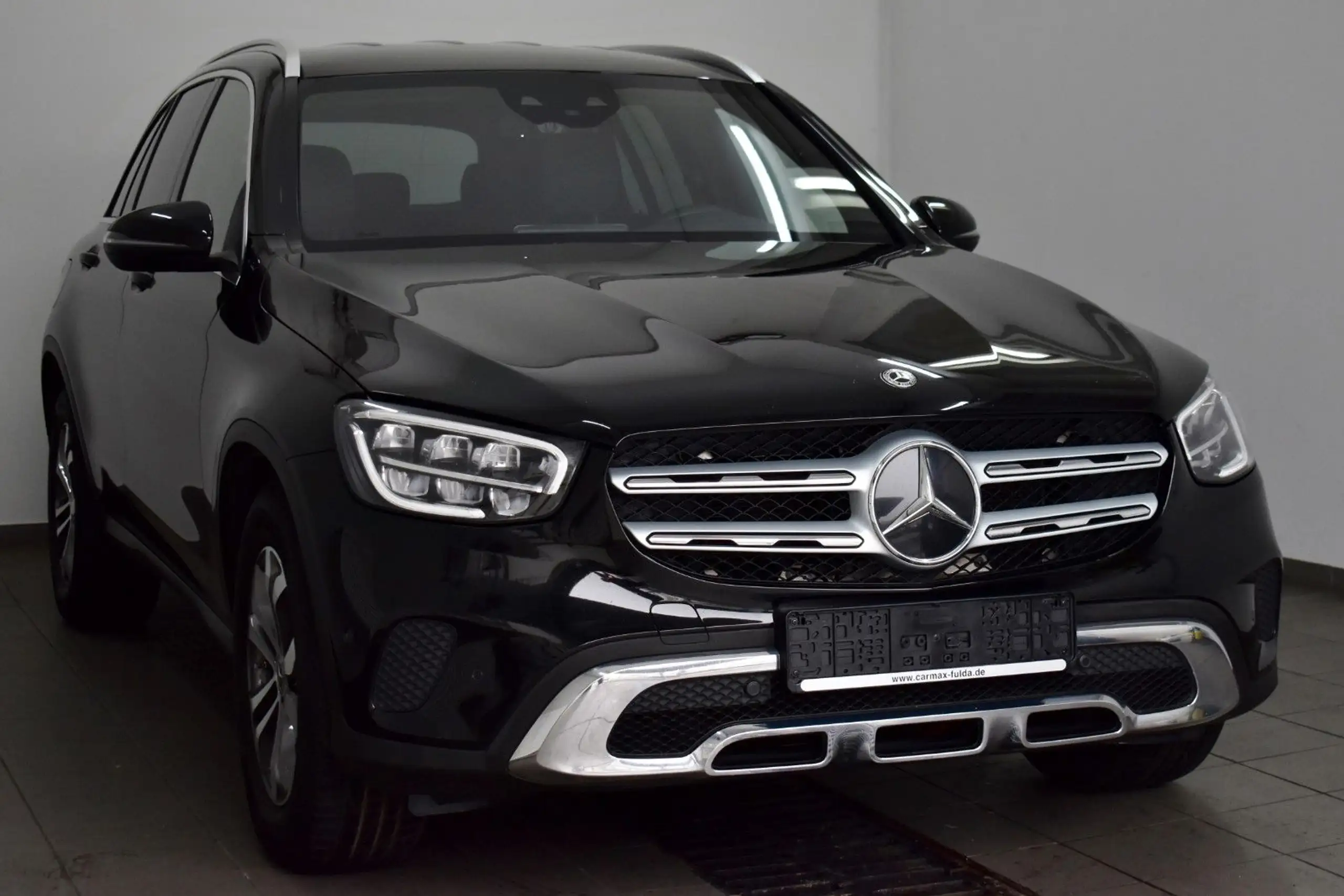 Mercedes-Benz - GLC 220