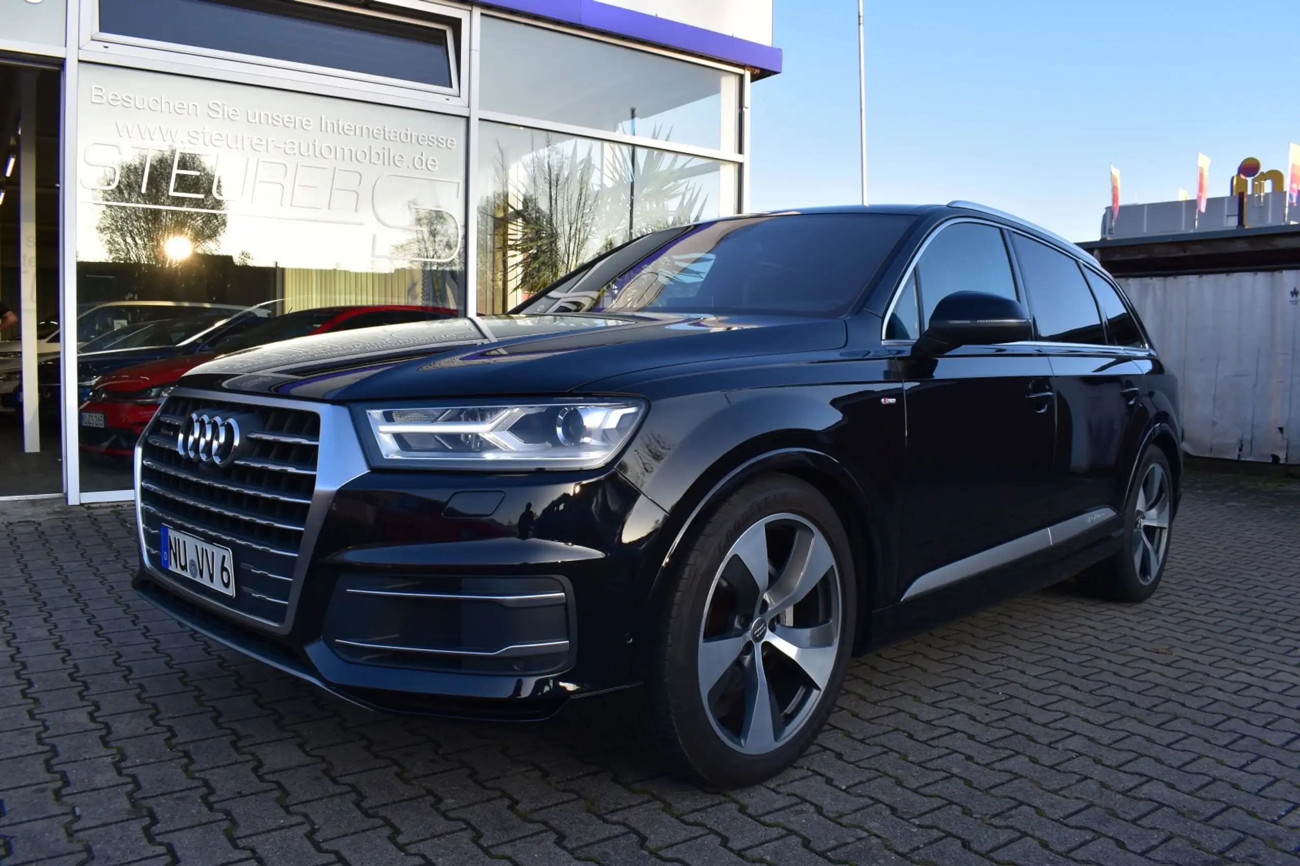 Audi - Q7