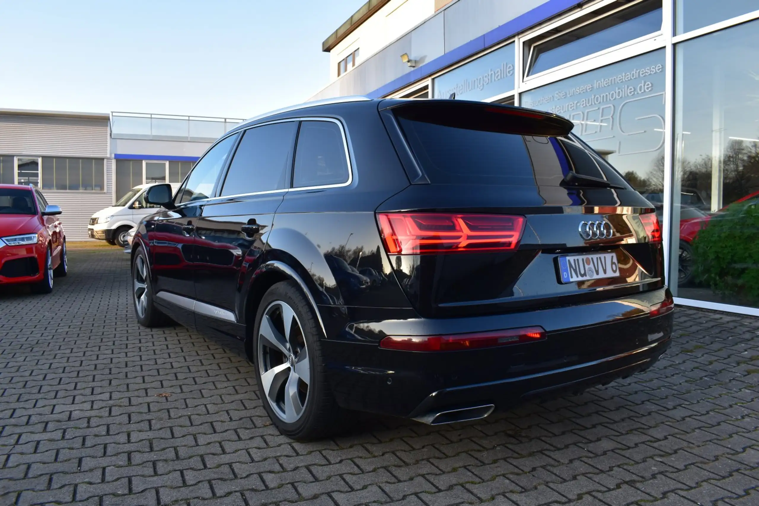 Audi - Q7