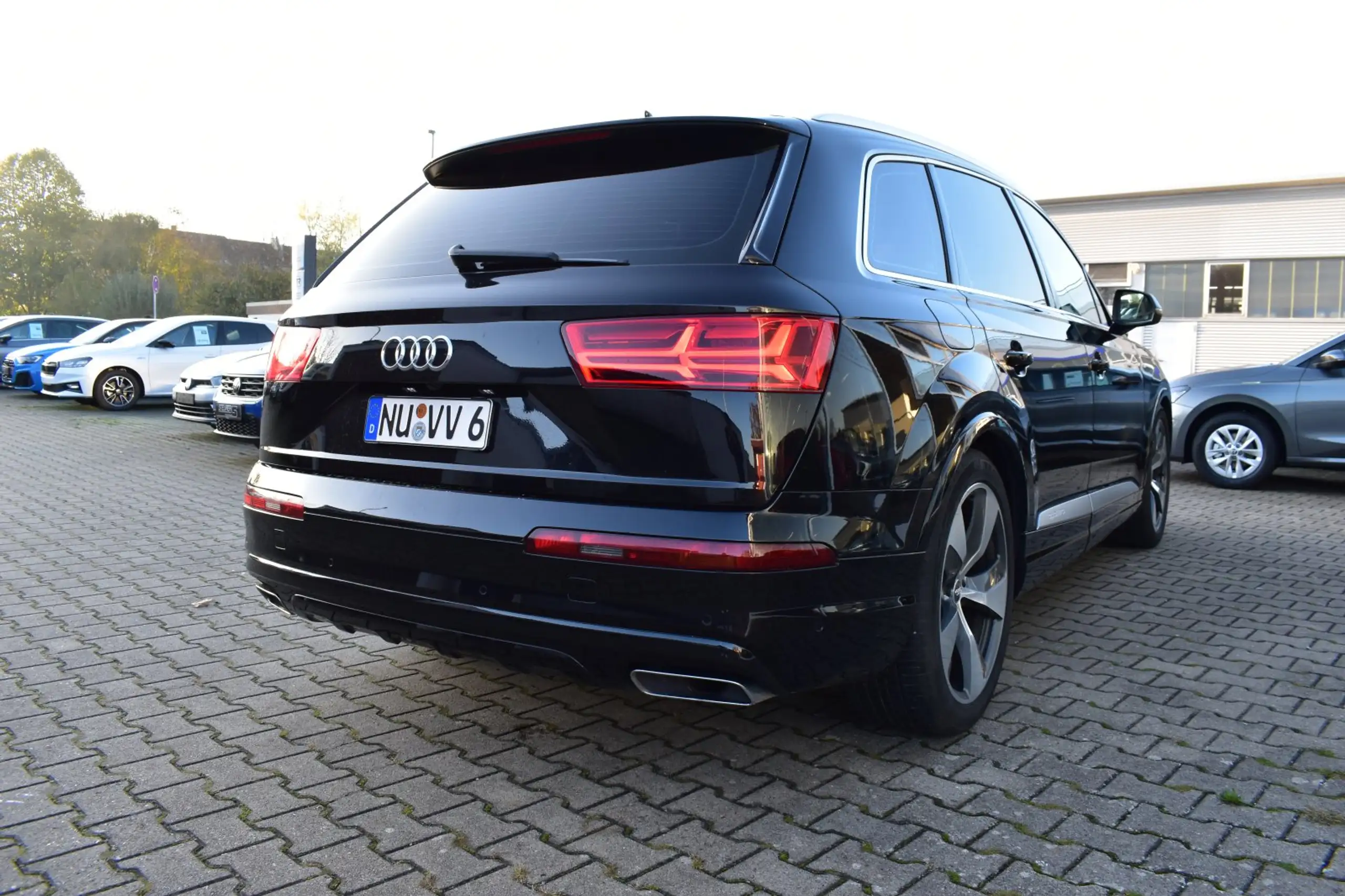 Audi - Q7