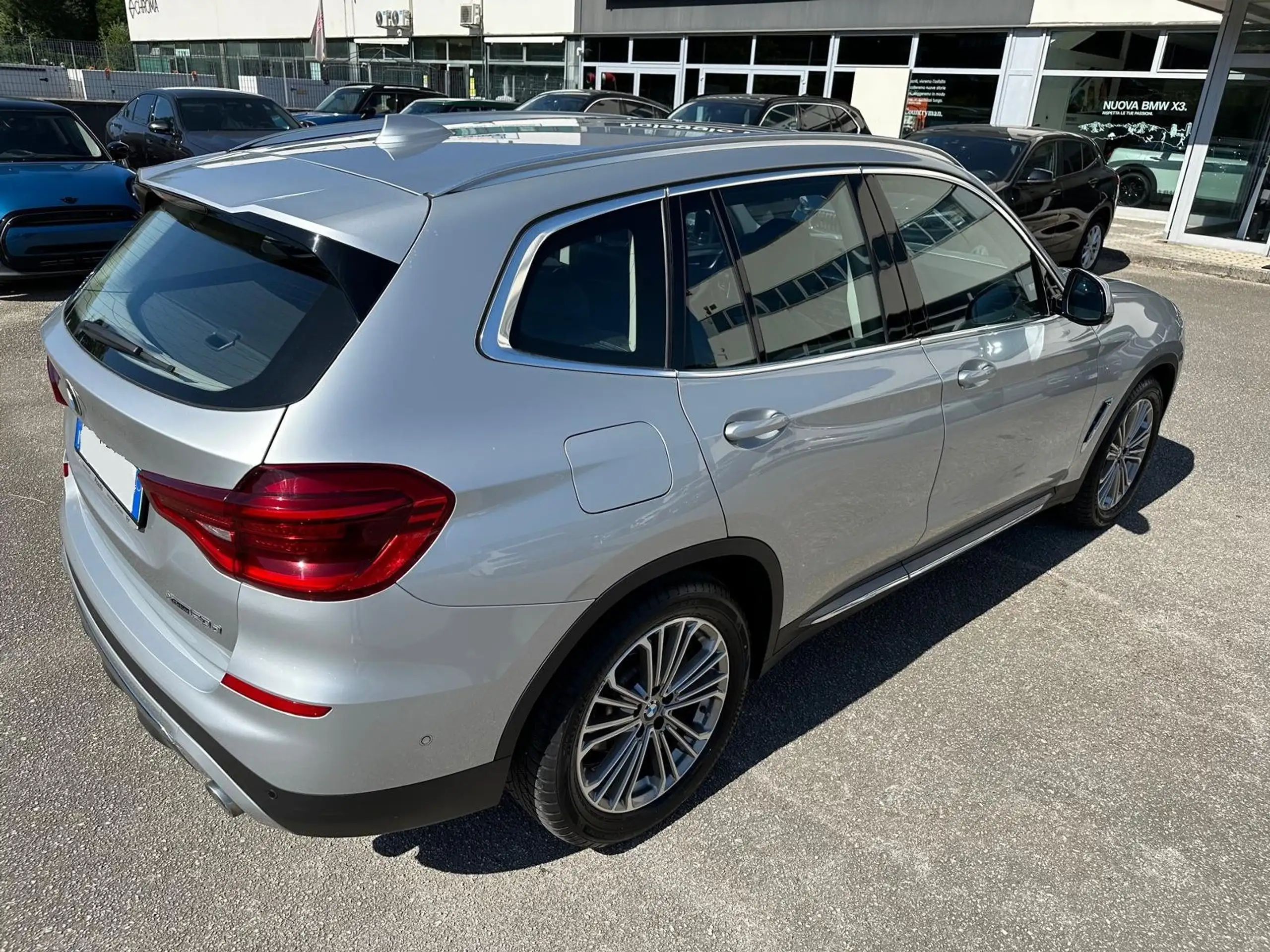 BMW - X3