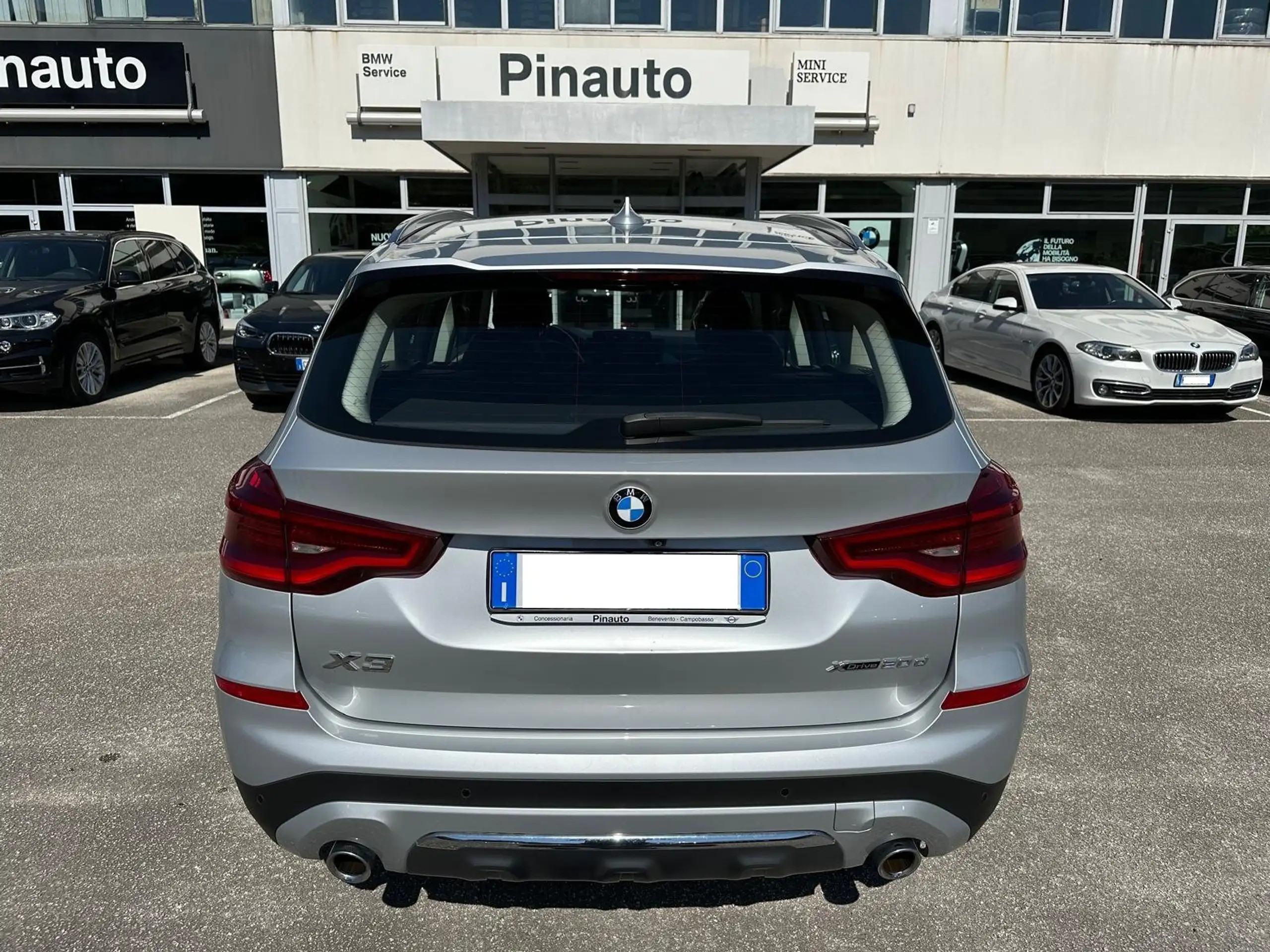 BMW - X3