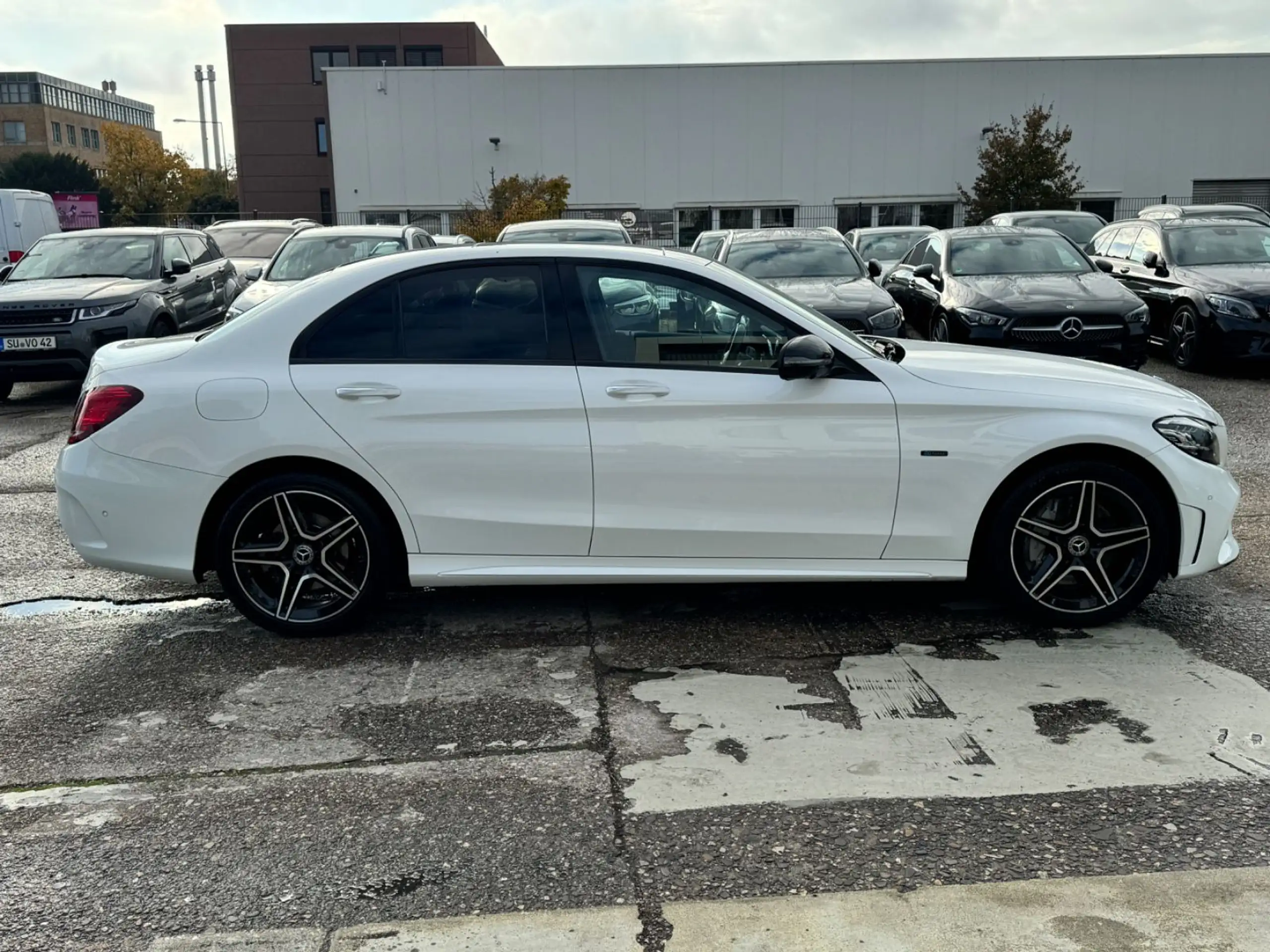 Mercedes-Benz - C 300