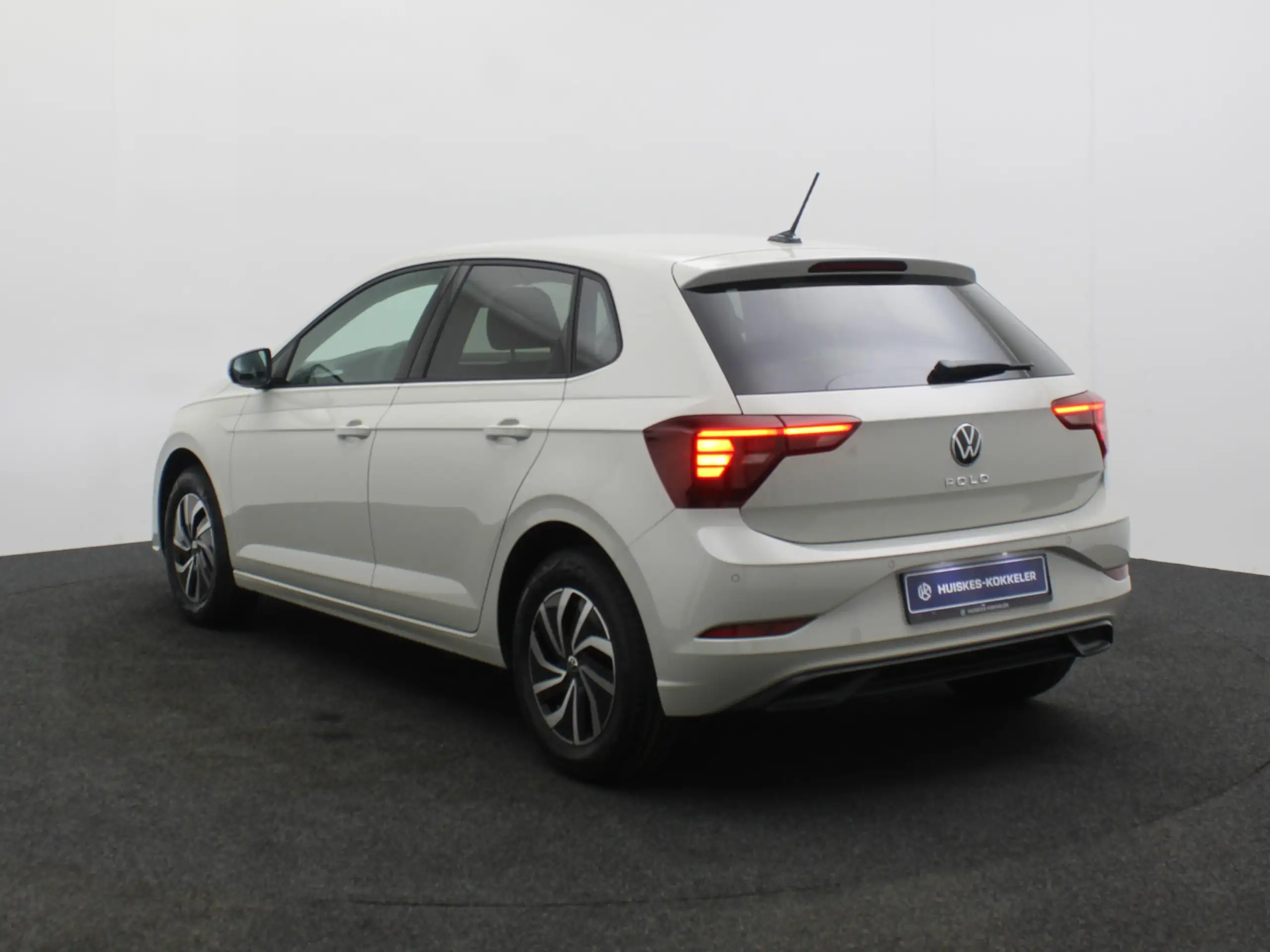 Volkswagen - Polo