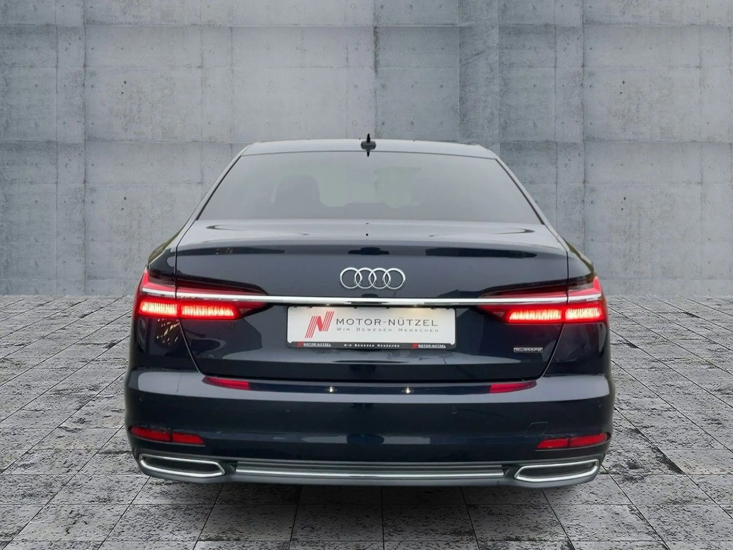 Audi - A6