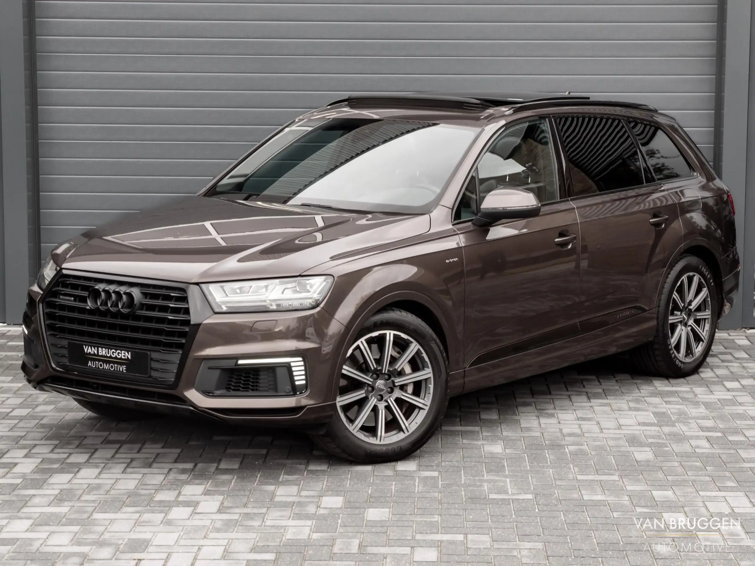 Audi - Q7