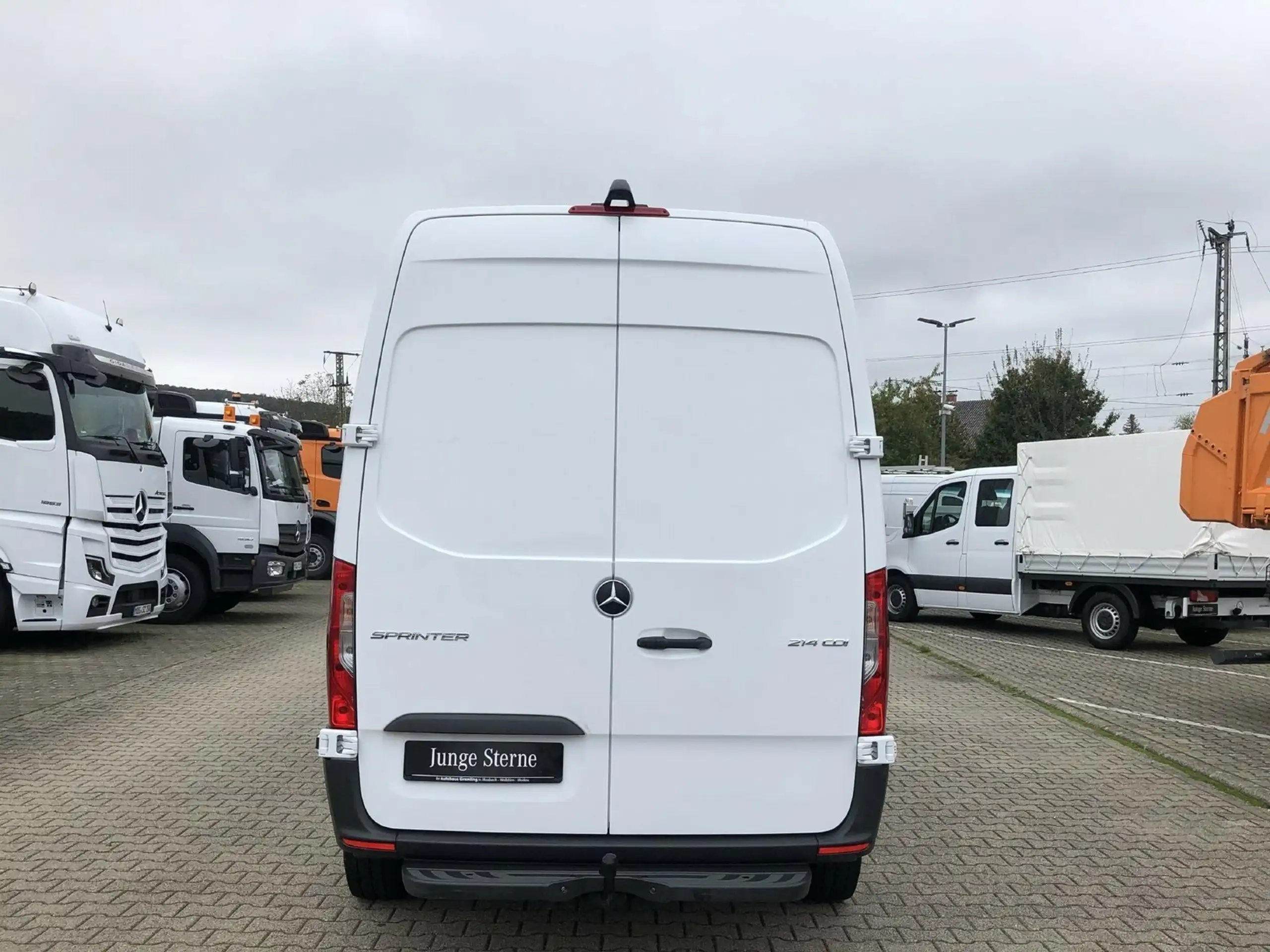 Mercedes-Benz - Sprinter