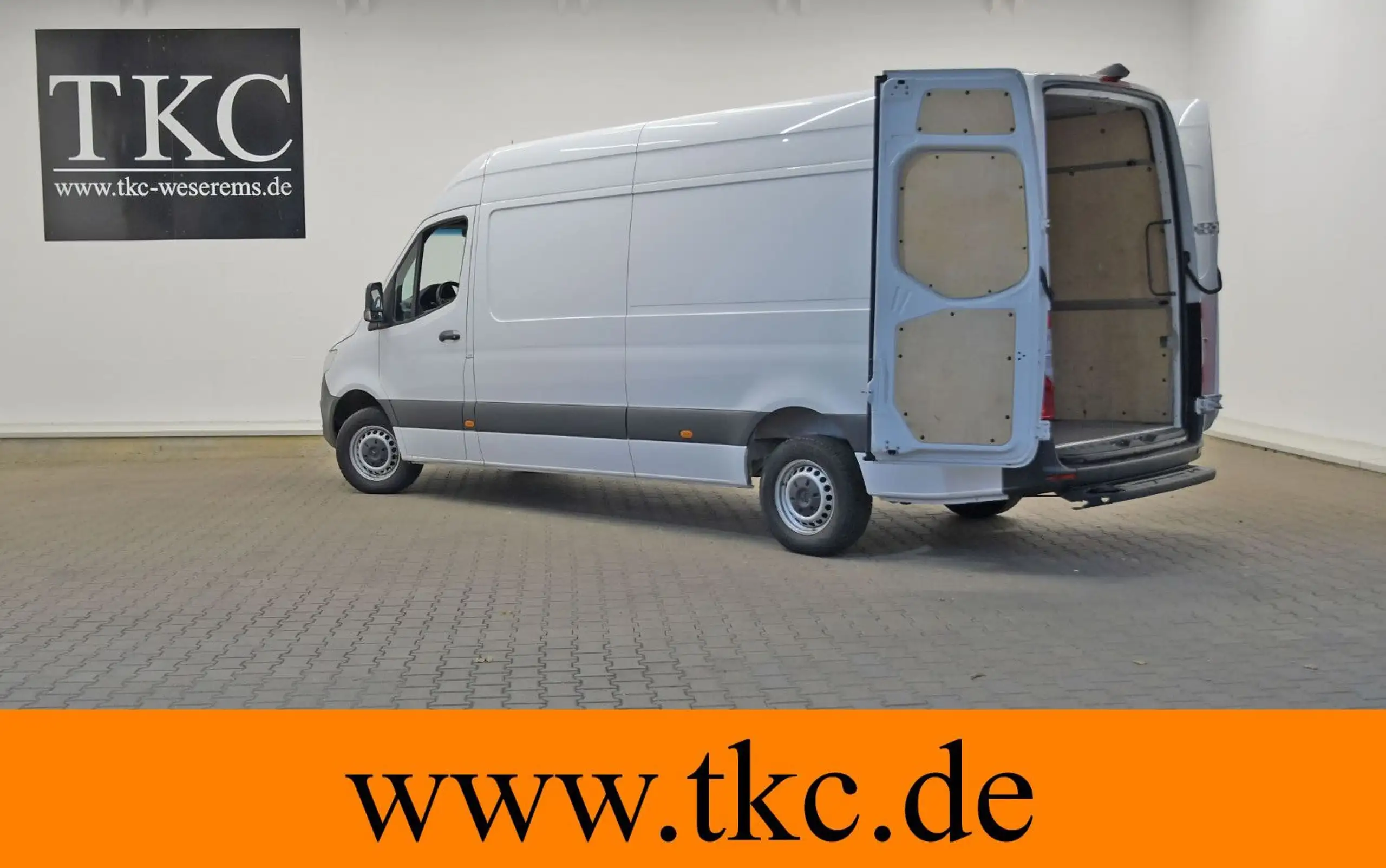 Mercedes-Benz - Sprinter