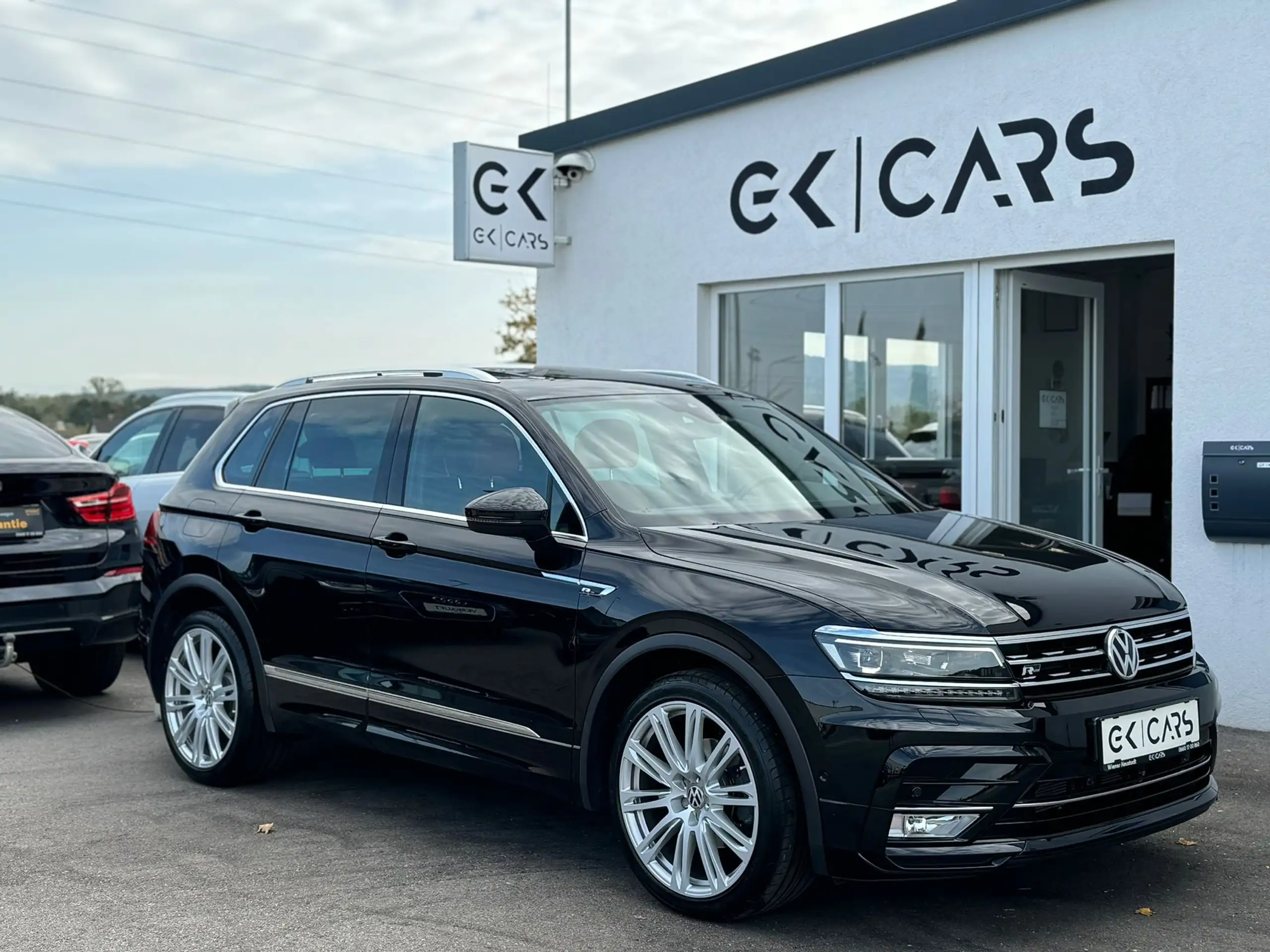 Volkswagen - Tiguan