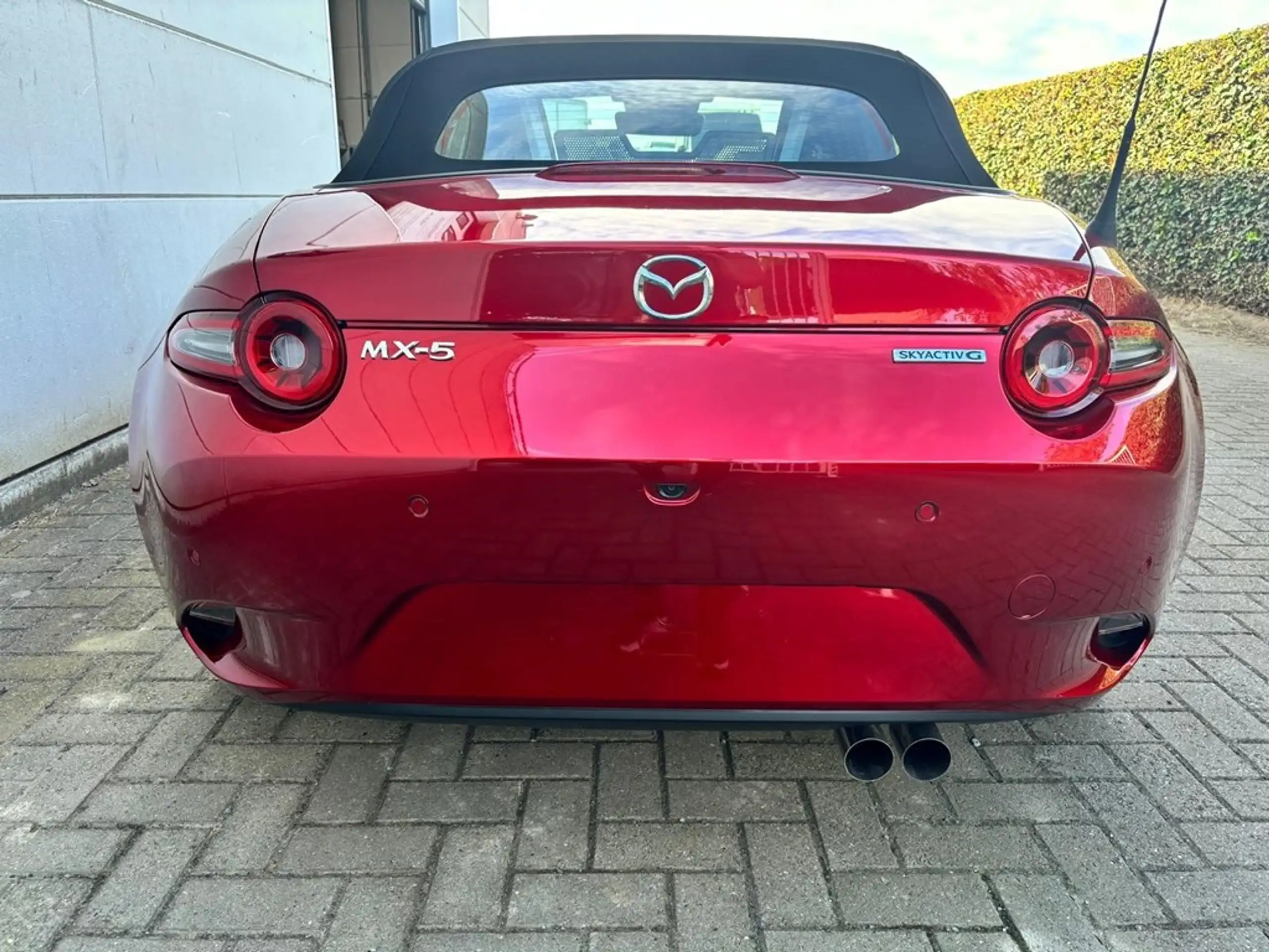 Mazda - MX-5