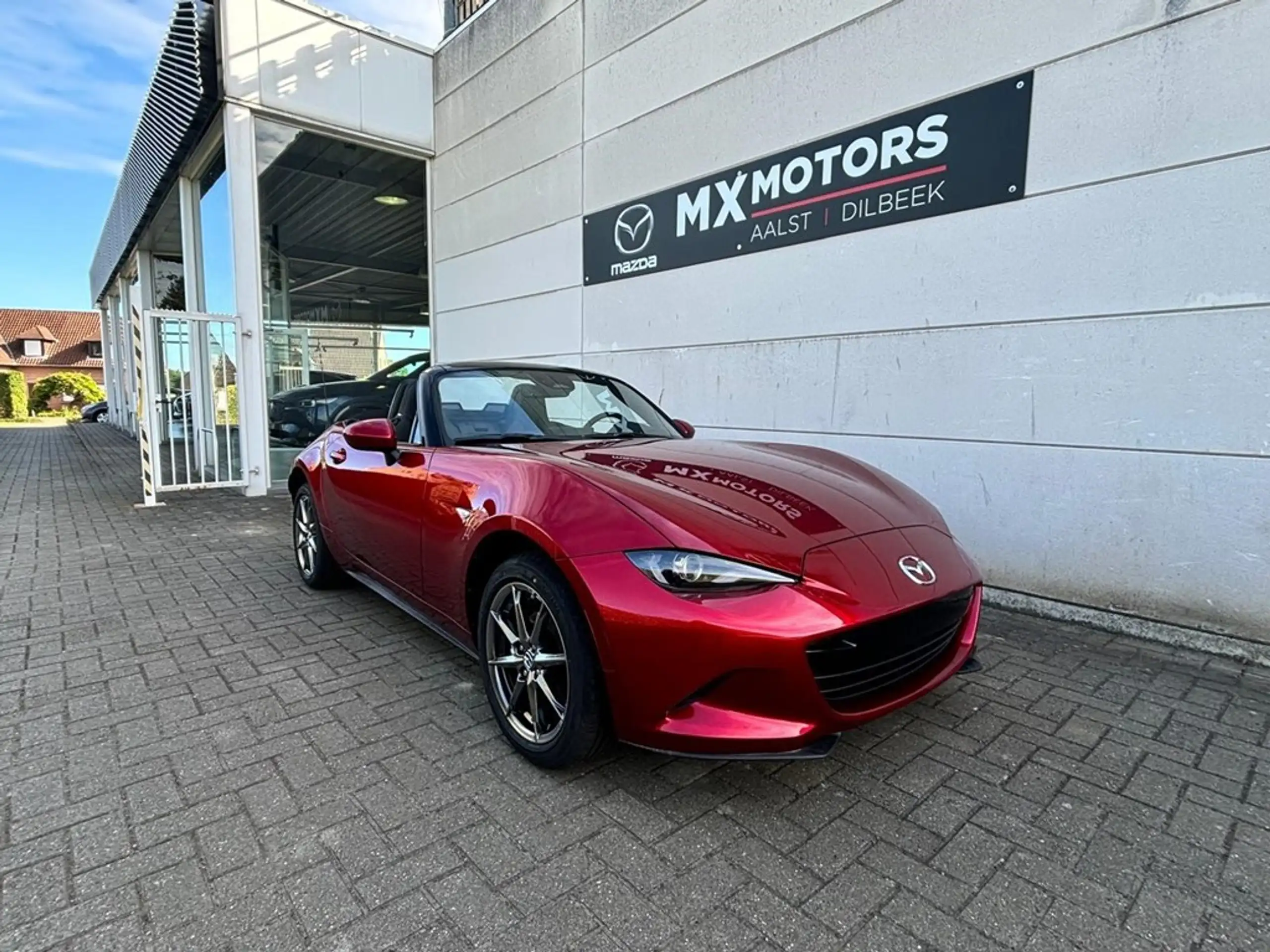 Mazda - MX-5