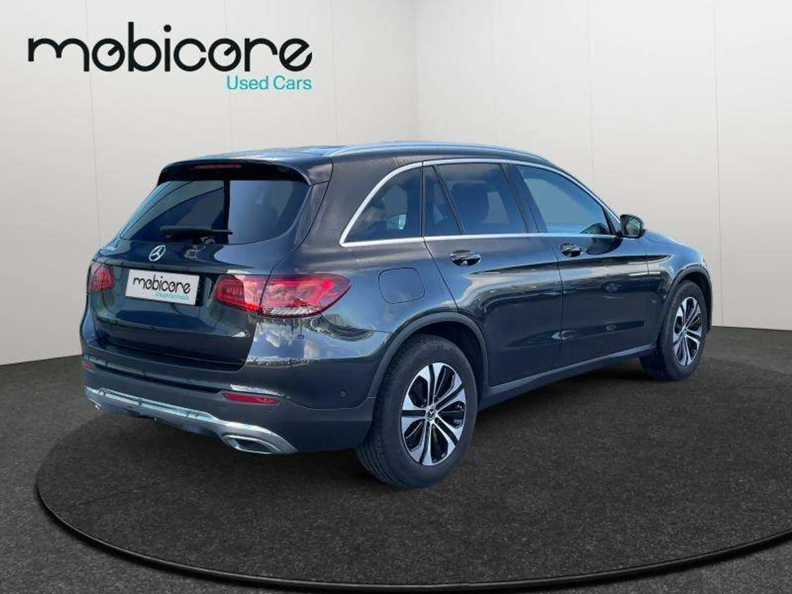 Mercedes-Benz - GLC 200