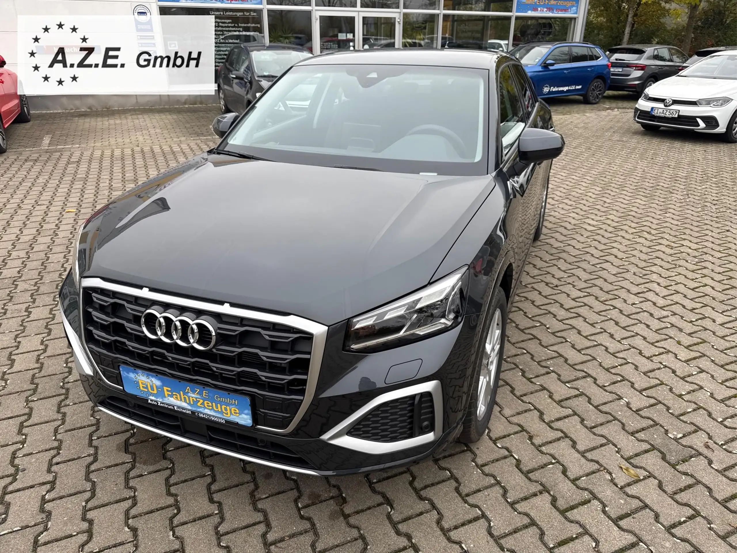 Audi - Q2