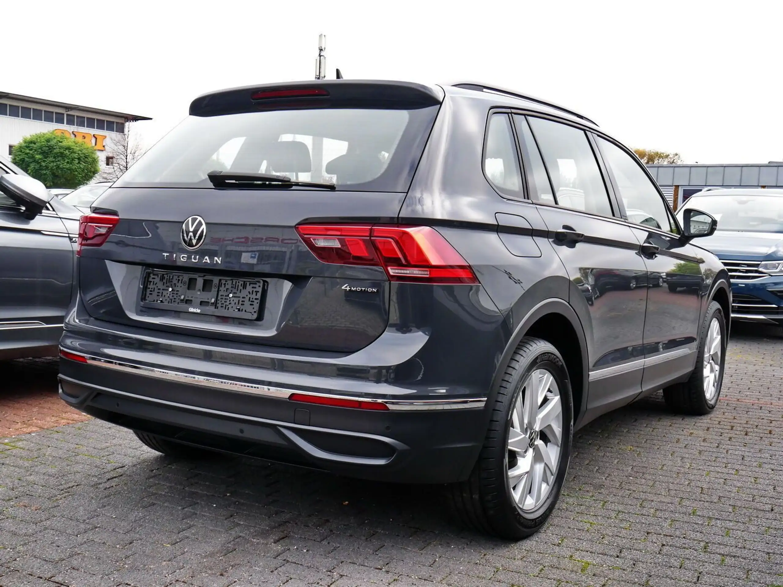 Volkswagen - Tiguan