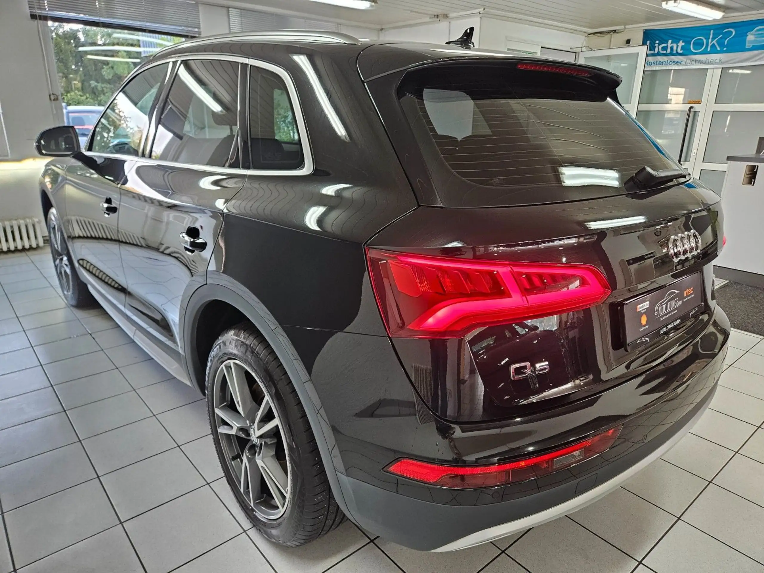 Audi - Q5