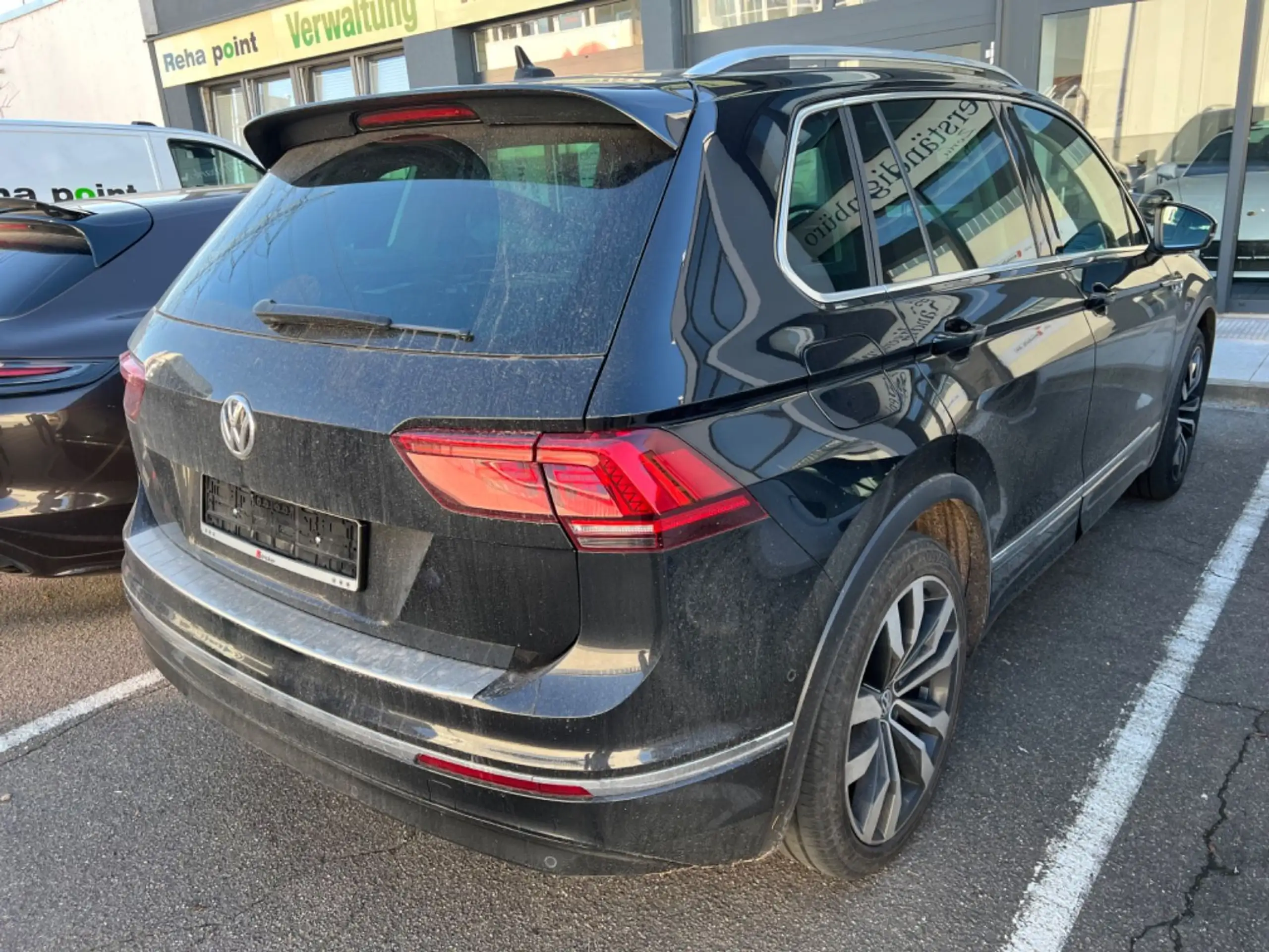 Volkswagen - Tiguan