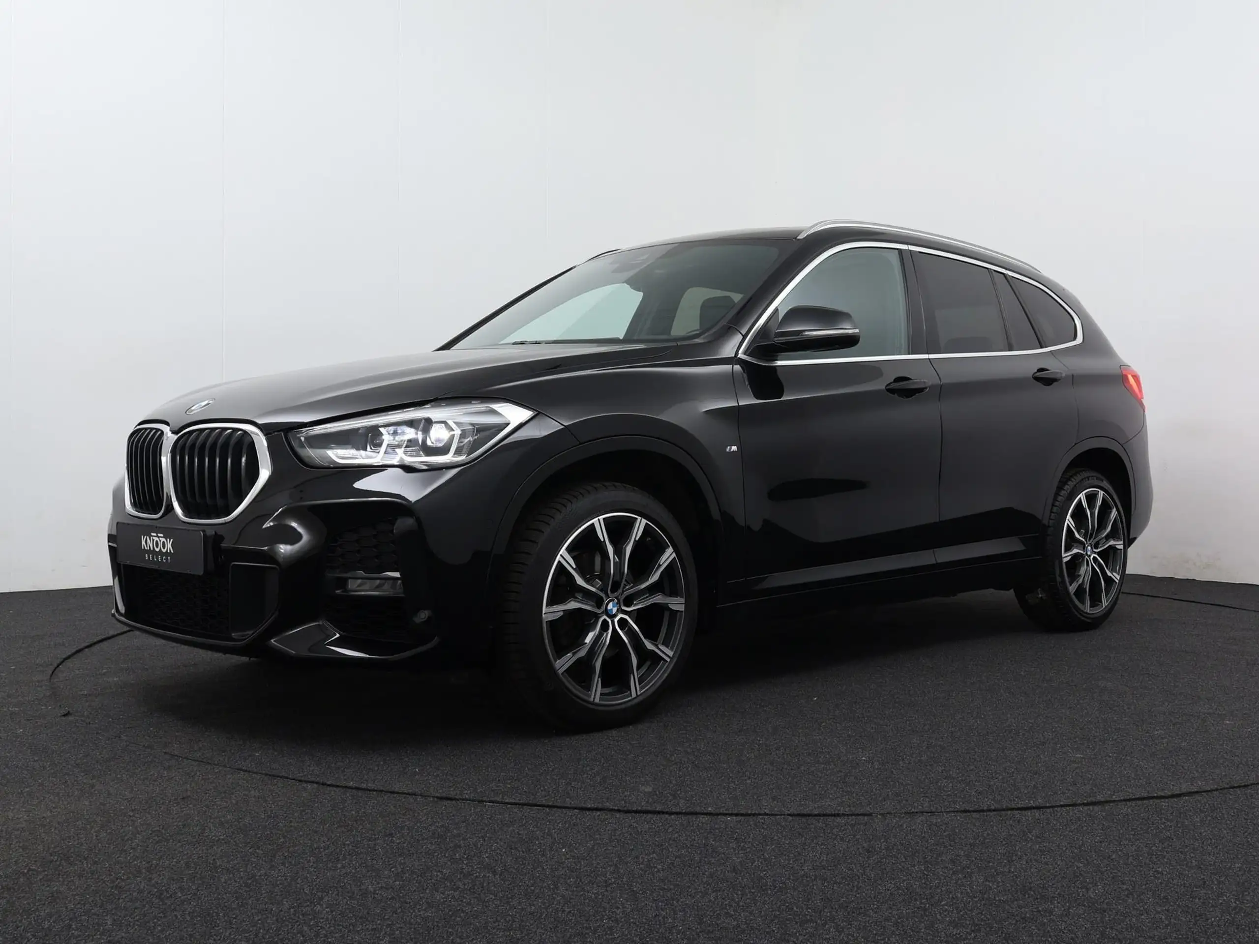 BMW - X1