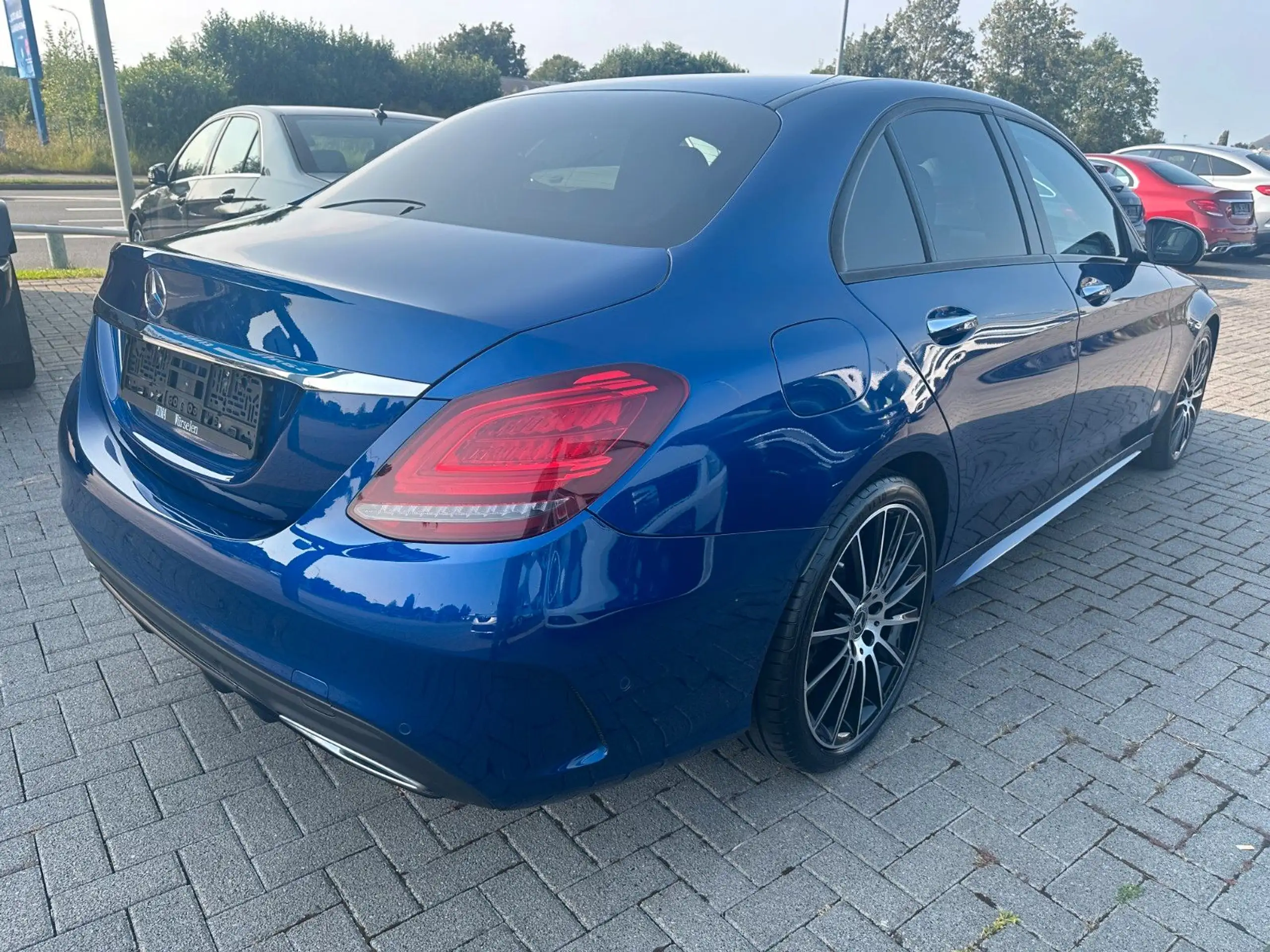 Mercedes-Benz - C 300