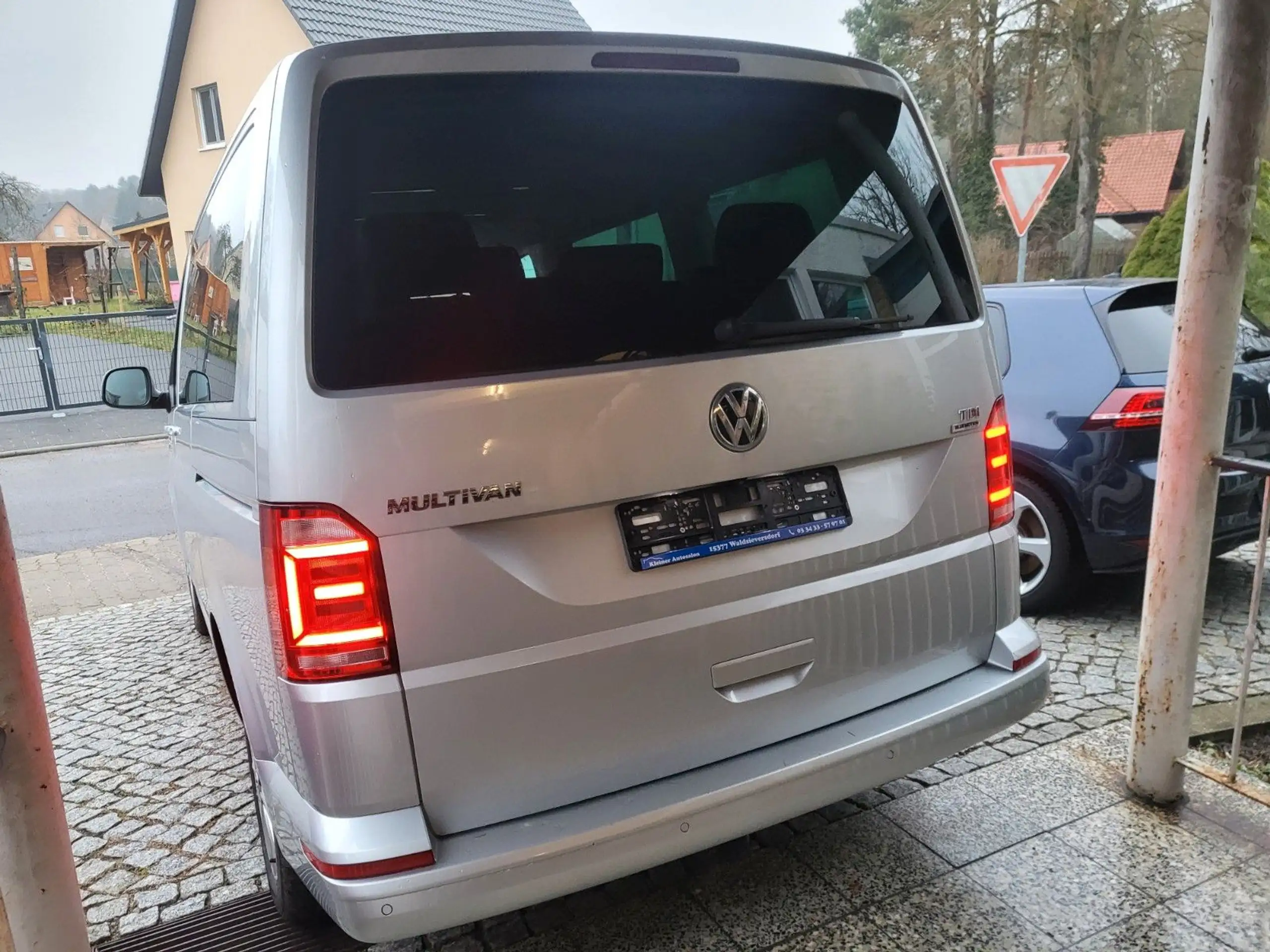 Volkswagen - T6 Multivan