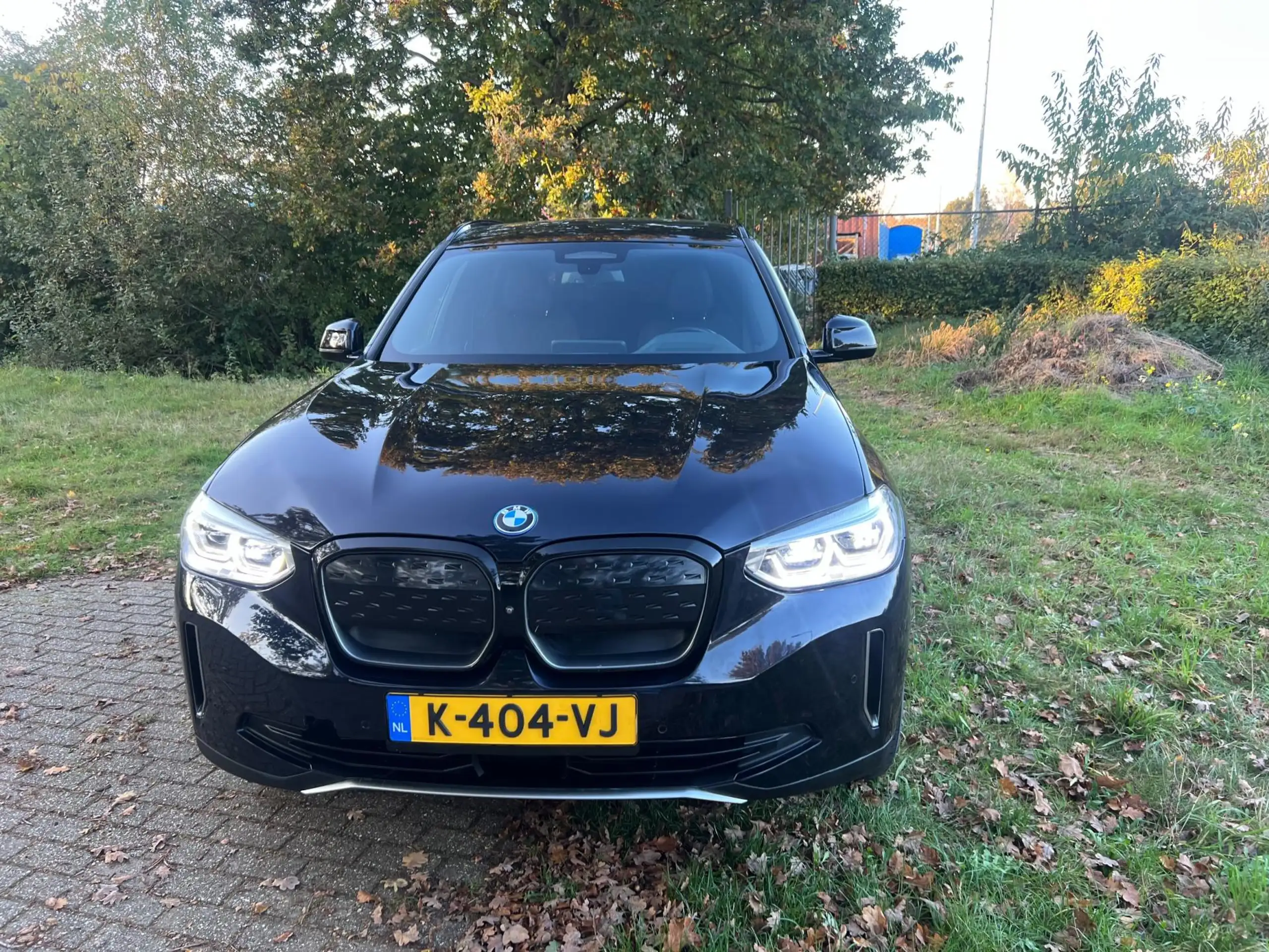 BMW - iX3