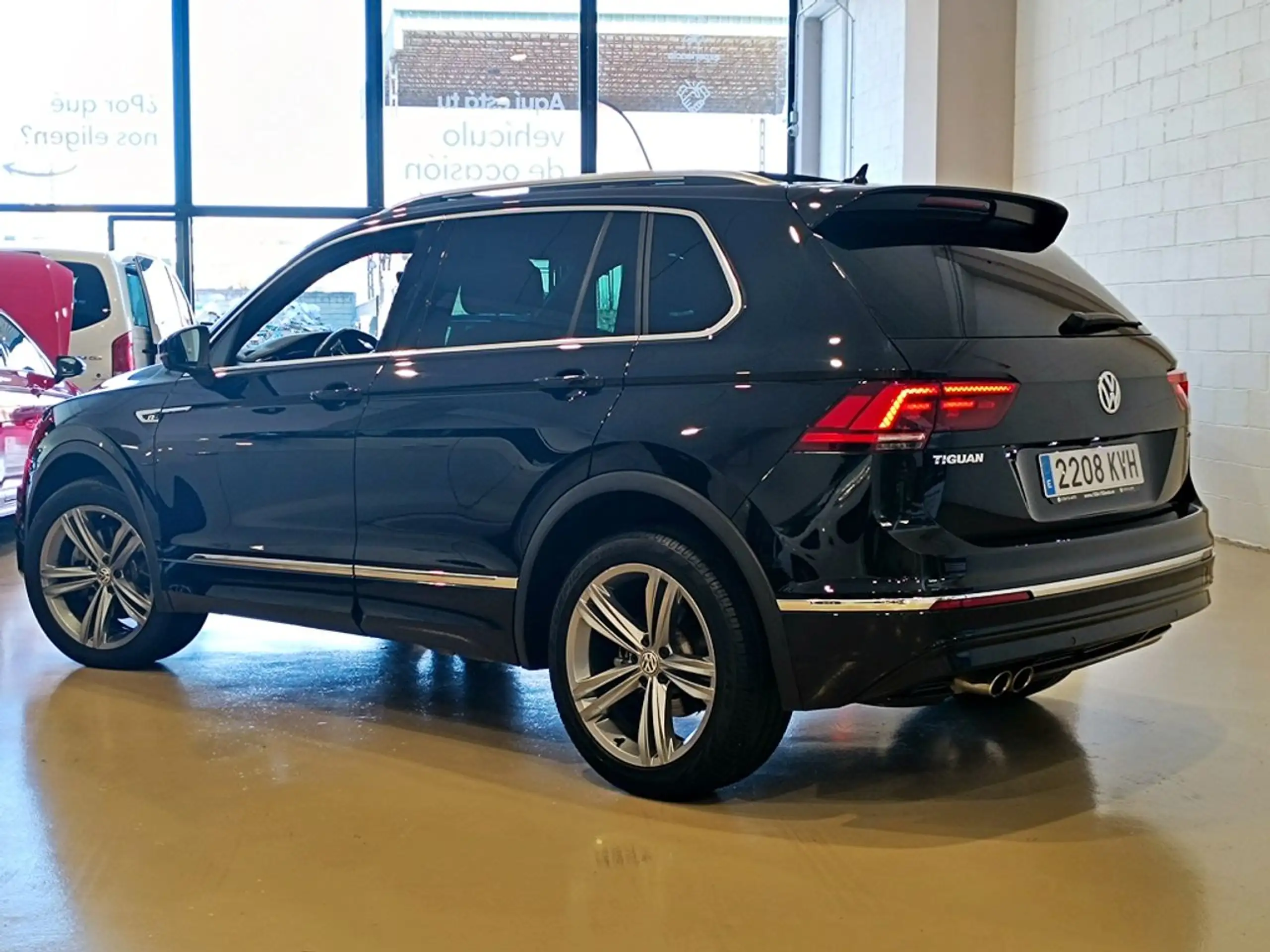 Volkswagen - Tiguan