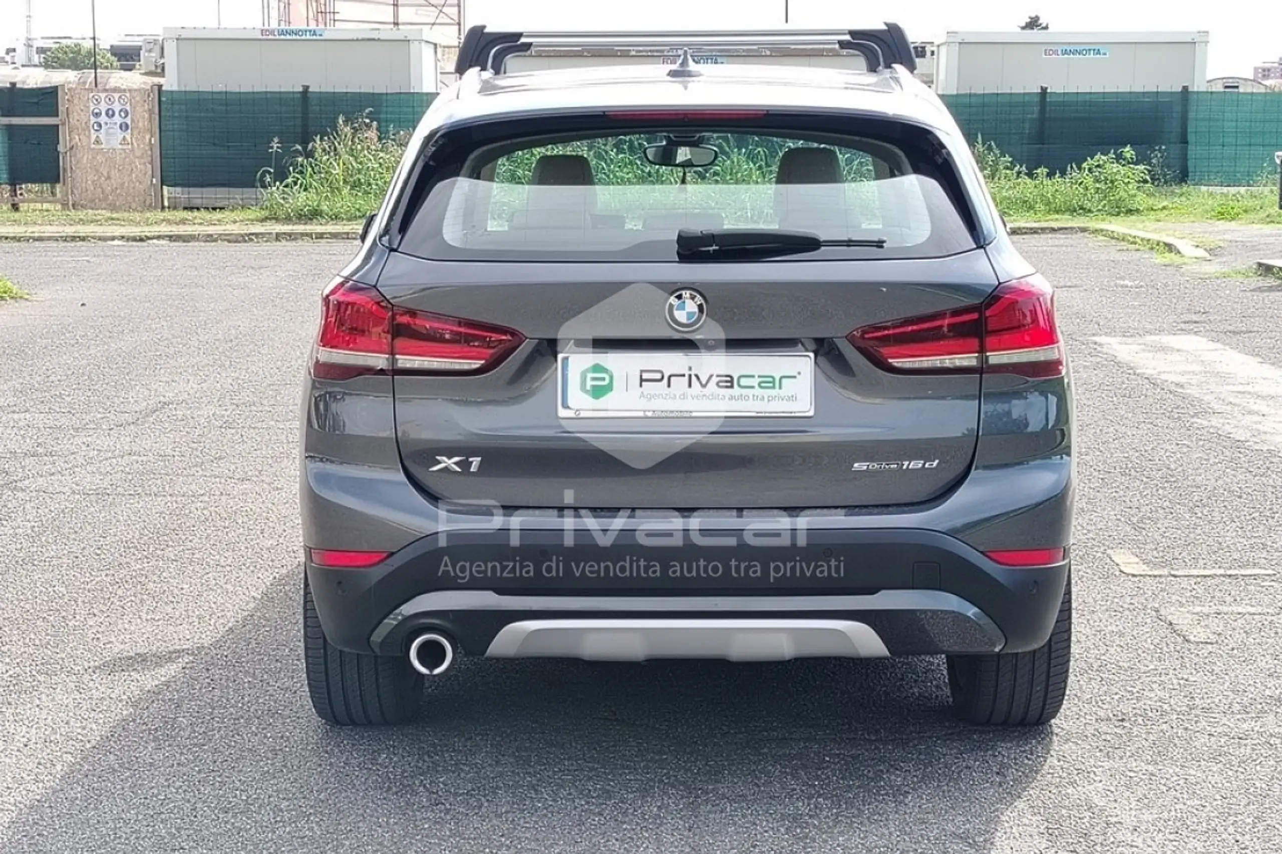 BMW - X1