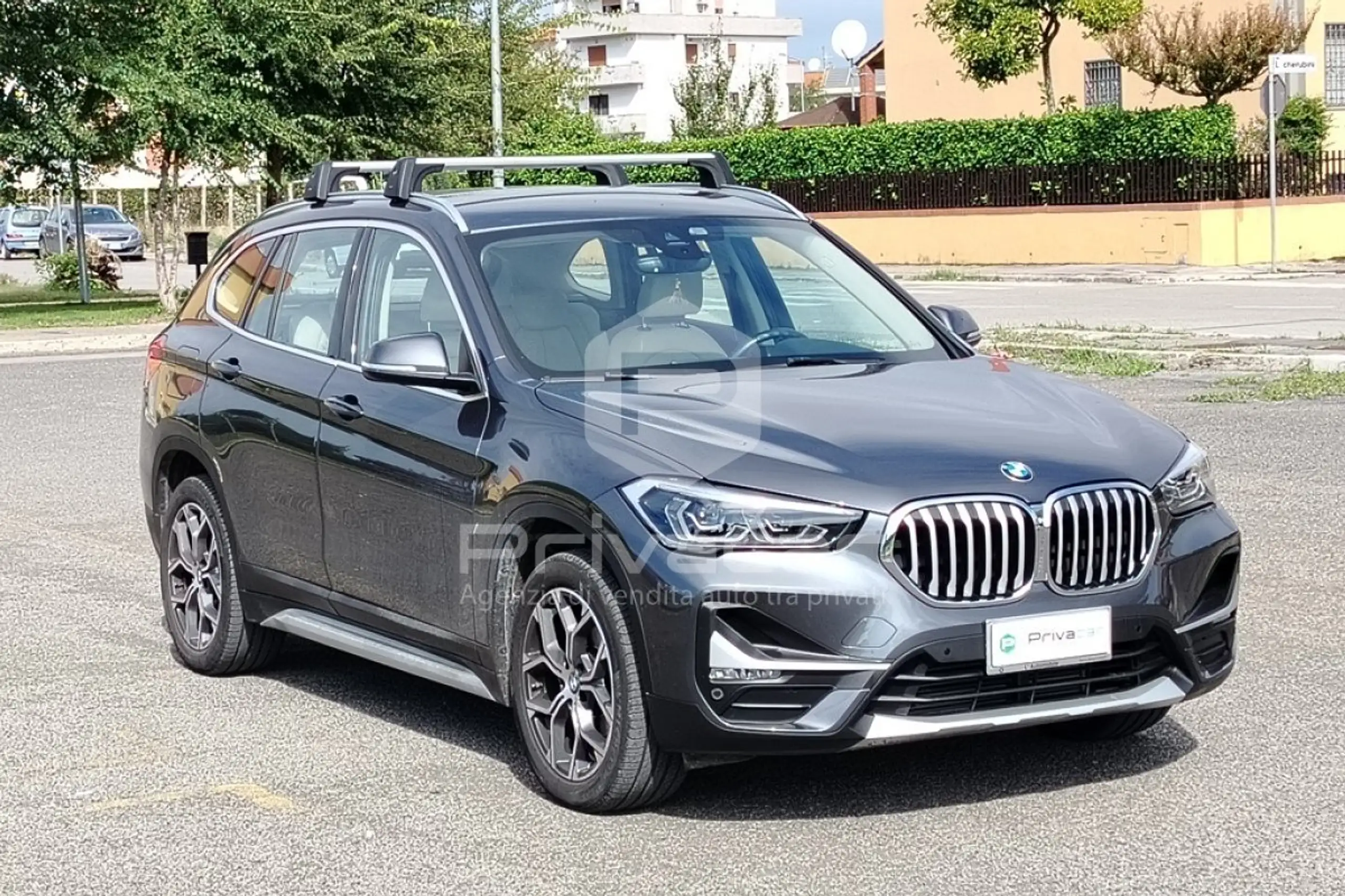 BMW - X1